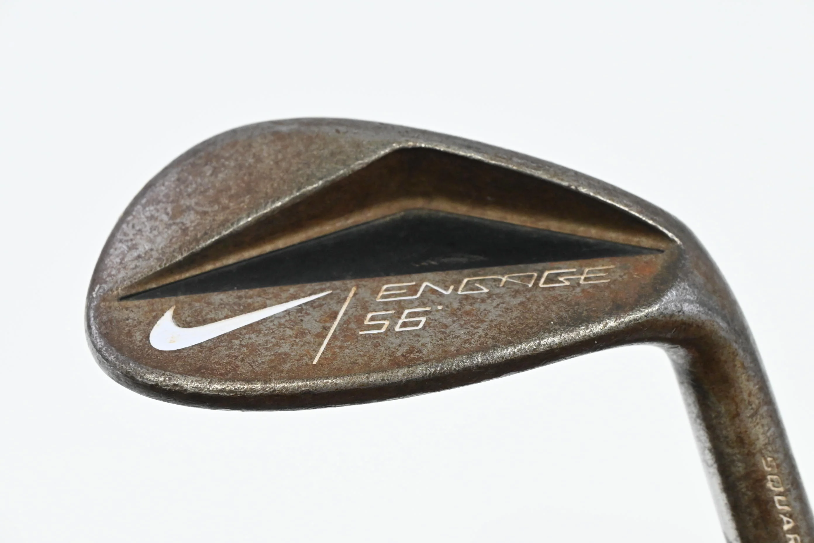 Nike Engage Sand Wedge / 56 Degree / Wedge Flex Dynamic Gold Shaft