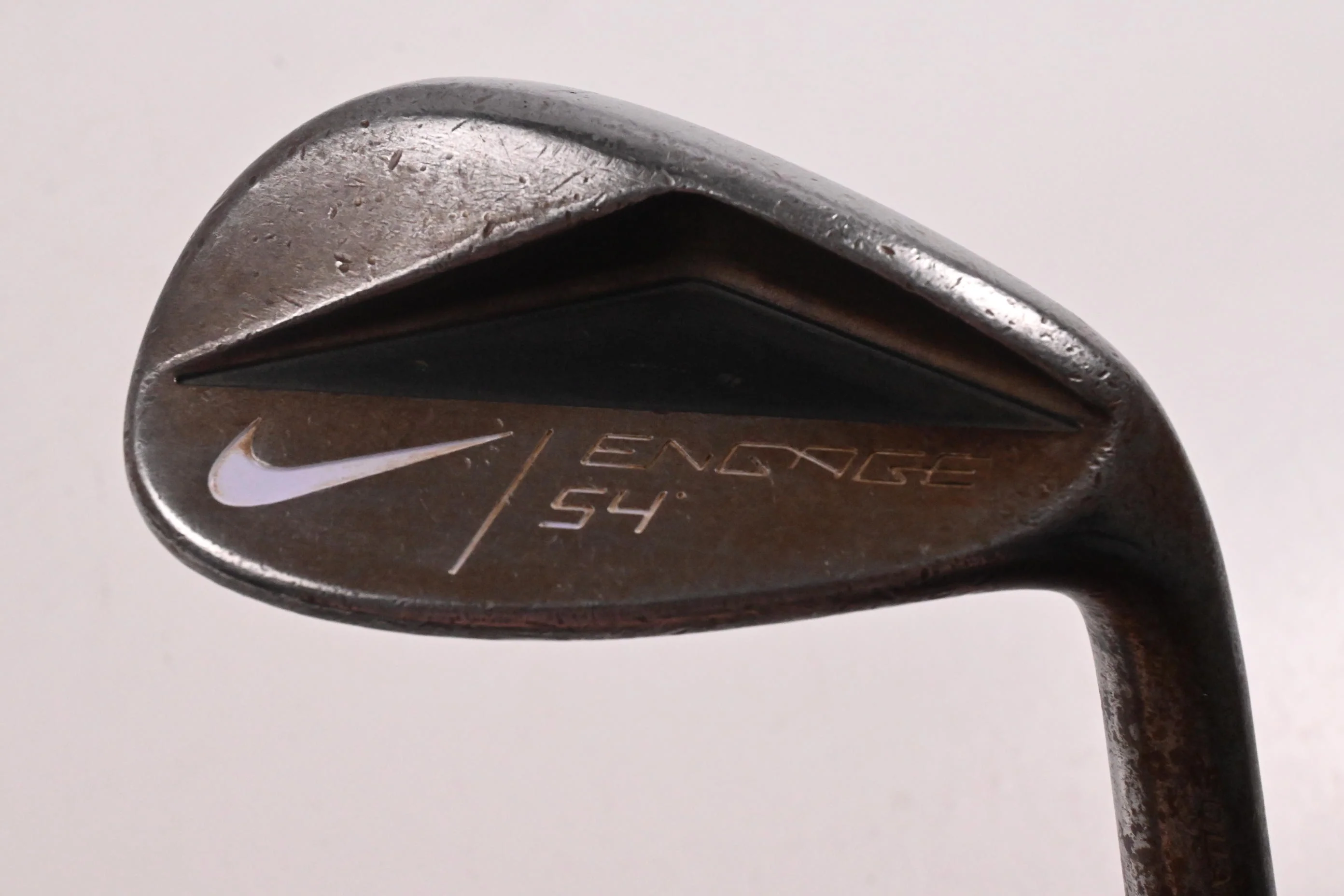 Nike Engage Sand Wedge / 54 Degree / Wedge Flex Dynamic Gold Shaft