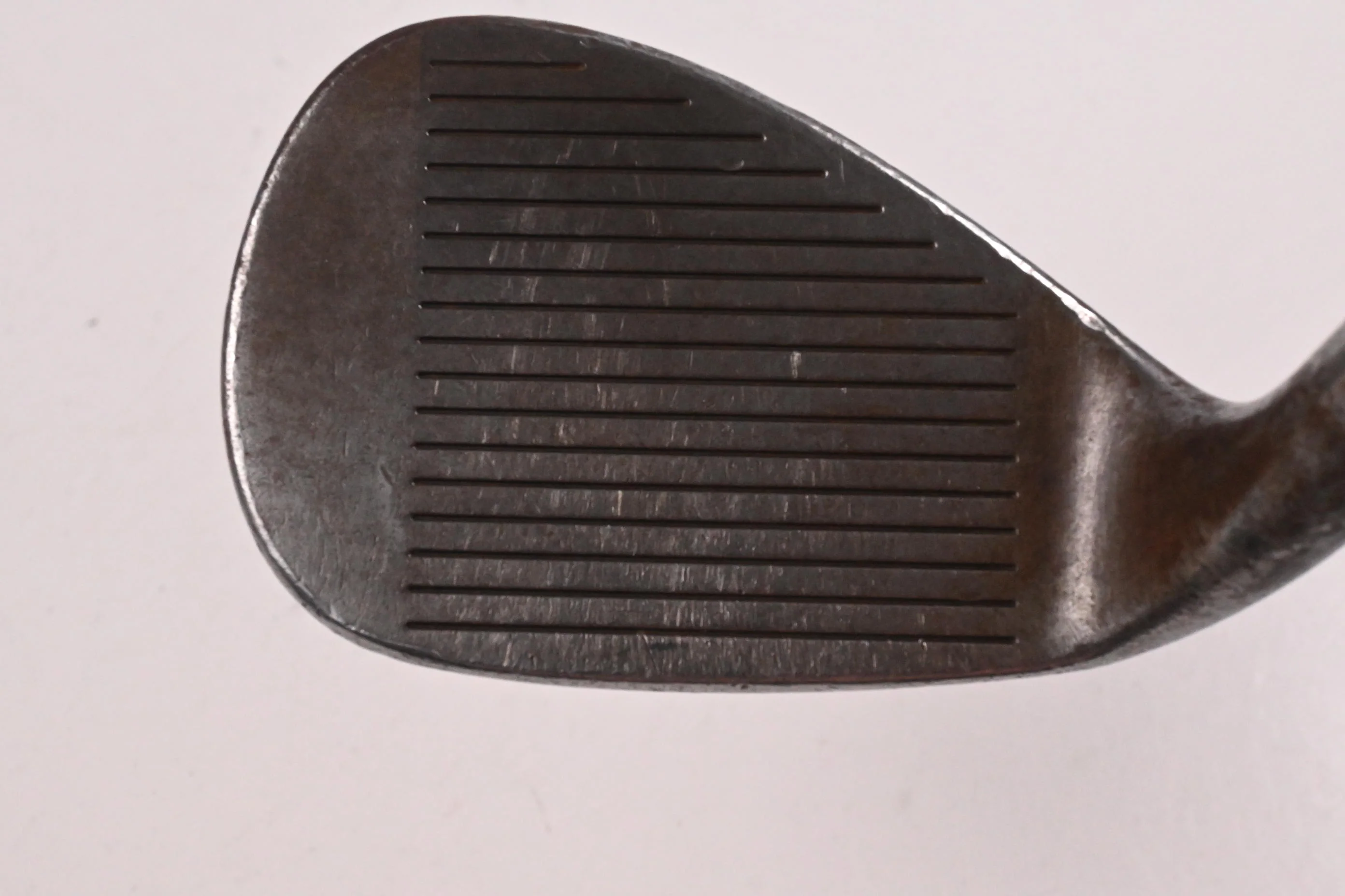 Nike Engage Sand Wedge / 54 Degree / Wedge Flex Dynamic Gold Shaft - Image 2