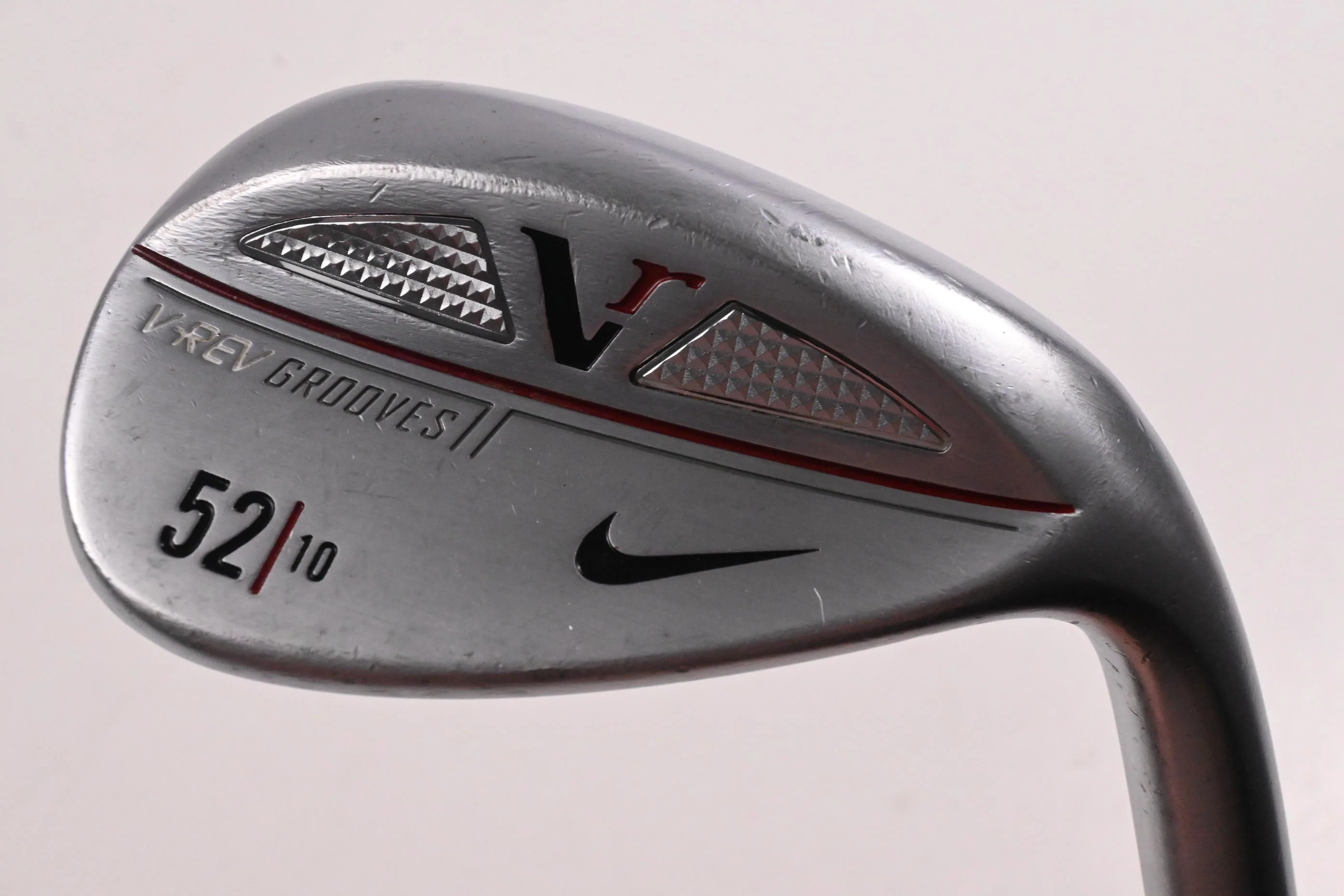 Nike VR V-Rev Gap Wedge / 52 Degree / Wedge Flex Dynamic Gold Shaft