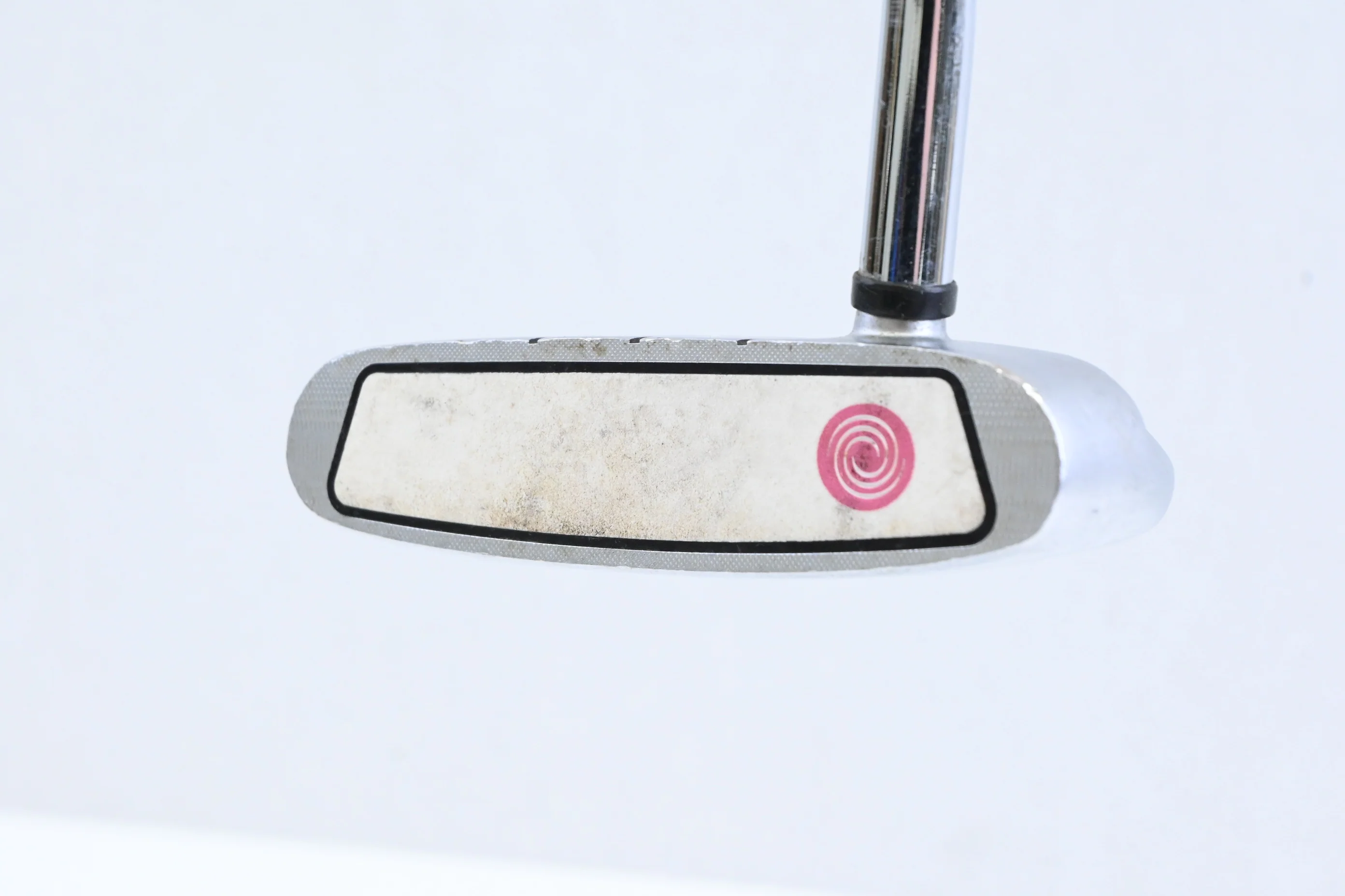 Ladies Odyssey Divine Rossie Pink Putter / 33 Inch - Image 2
