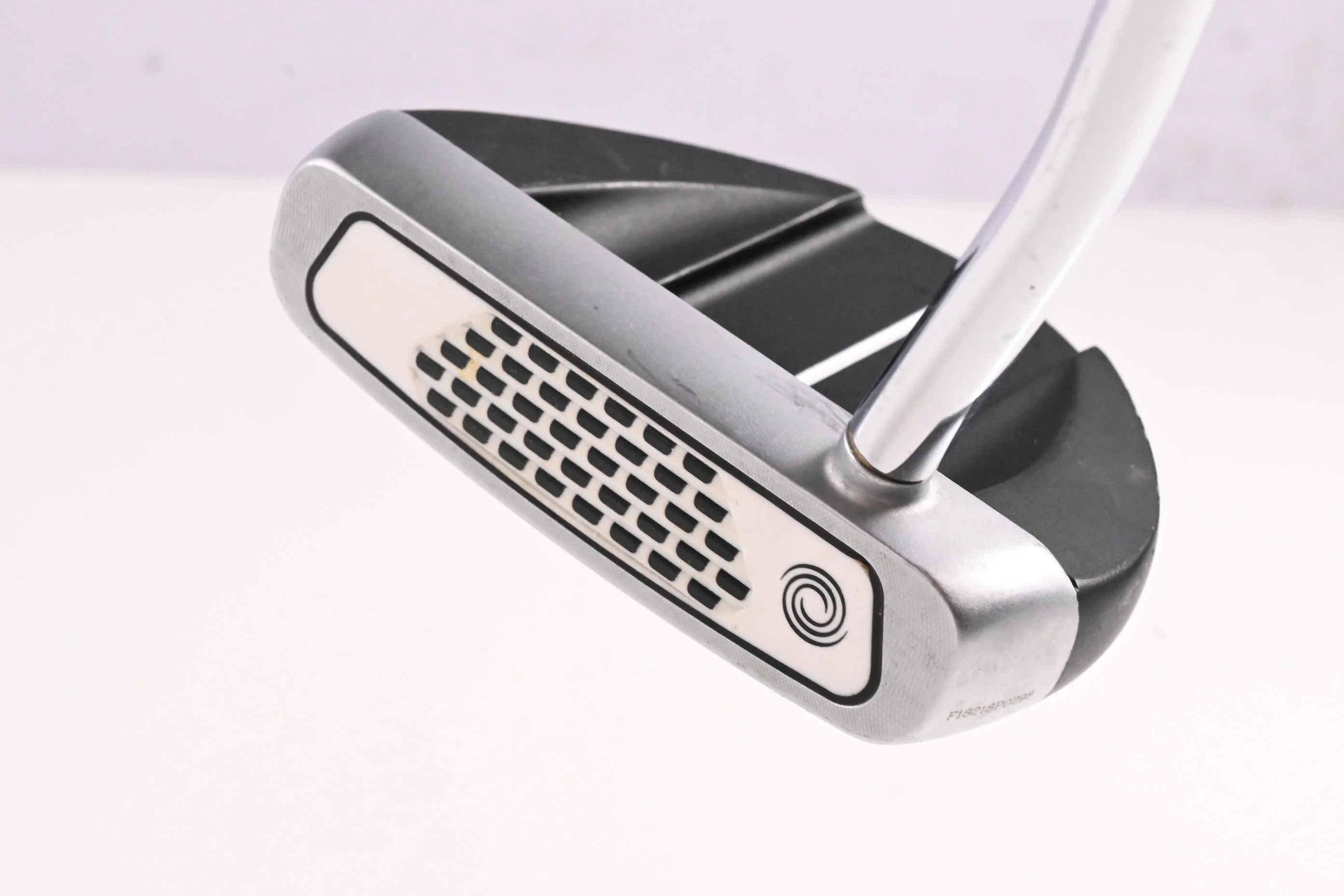 Odyssey Stroke Lab Black V-Line Putter / 31 Inch - Image 2