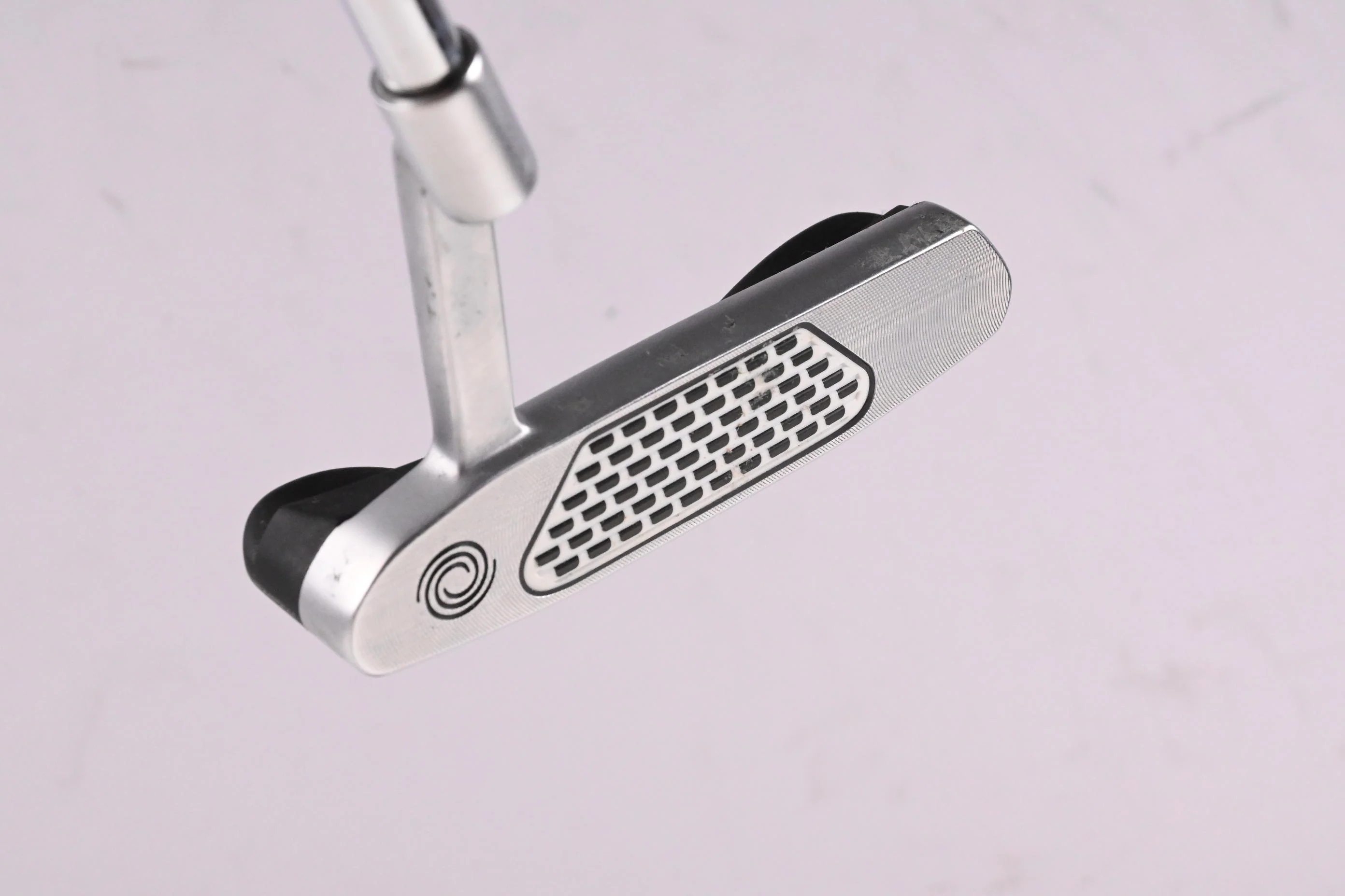 Odyssey Stroke Lab One Putter / 33 Inch - Image 3