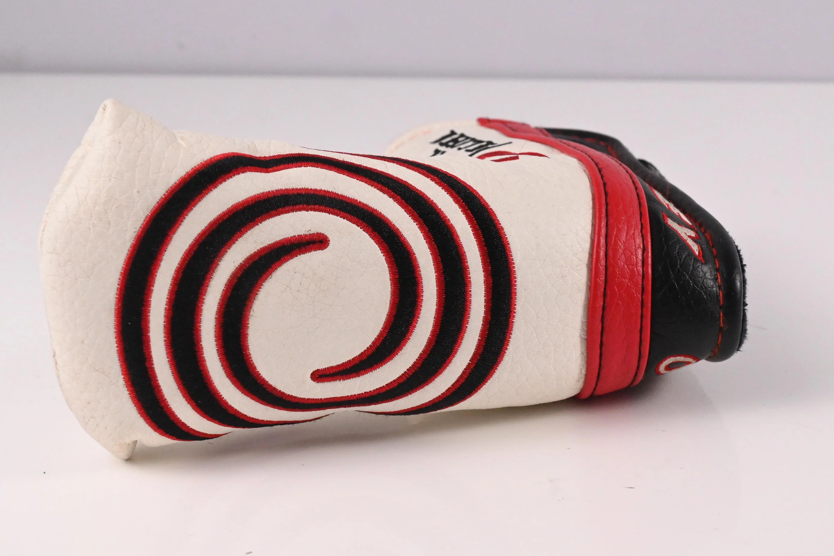 Odyssey White Hot OG 2023 1WS Putter / 34 Inch - Image 9
