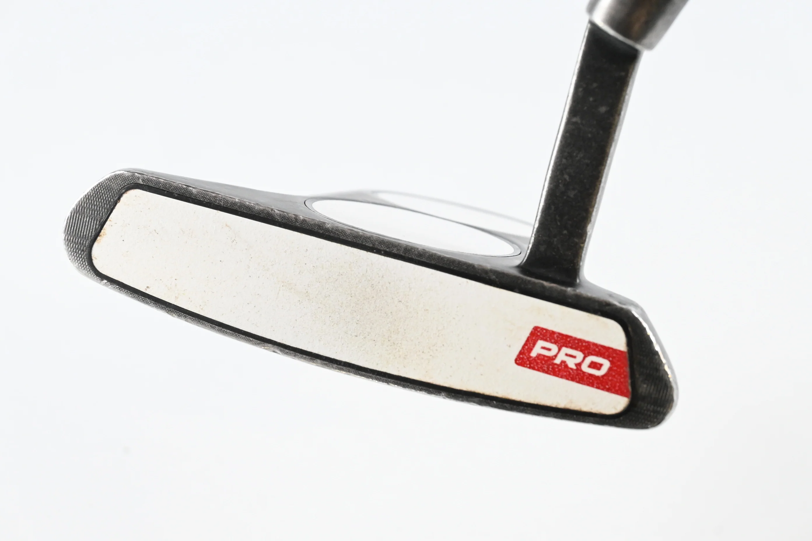 Odyssey White Hot Pro Black 2-Ball Blade Putter / 35 Inch - Image 2