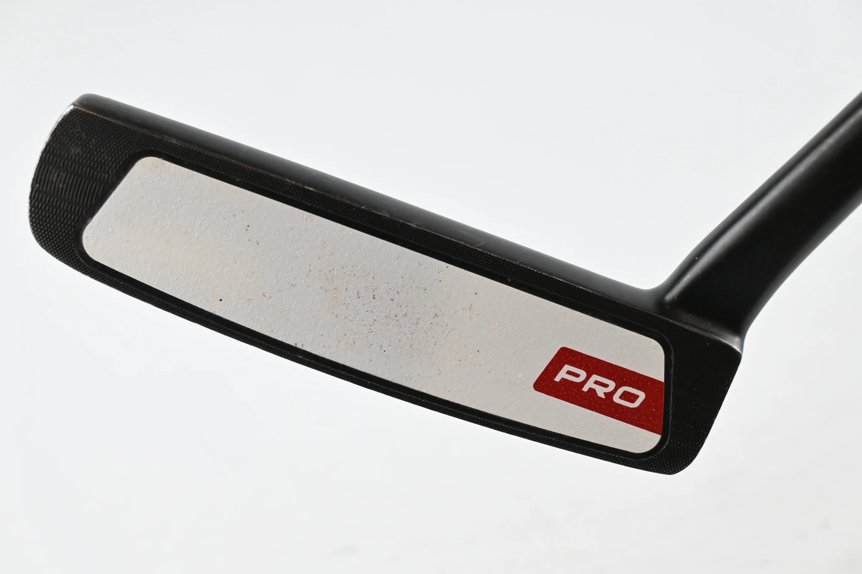Odyssey White Hot Pro Black 9 Putter / 34 Inch - Image 2