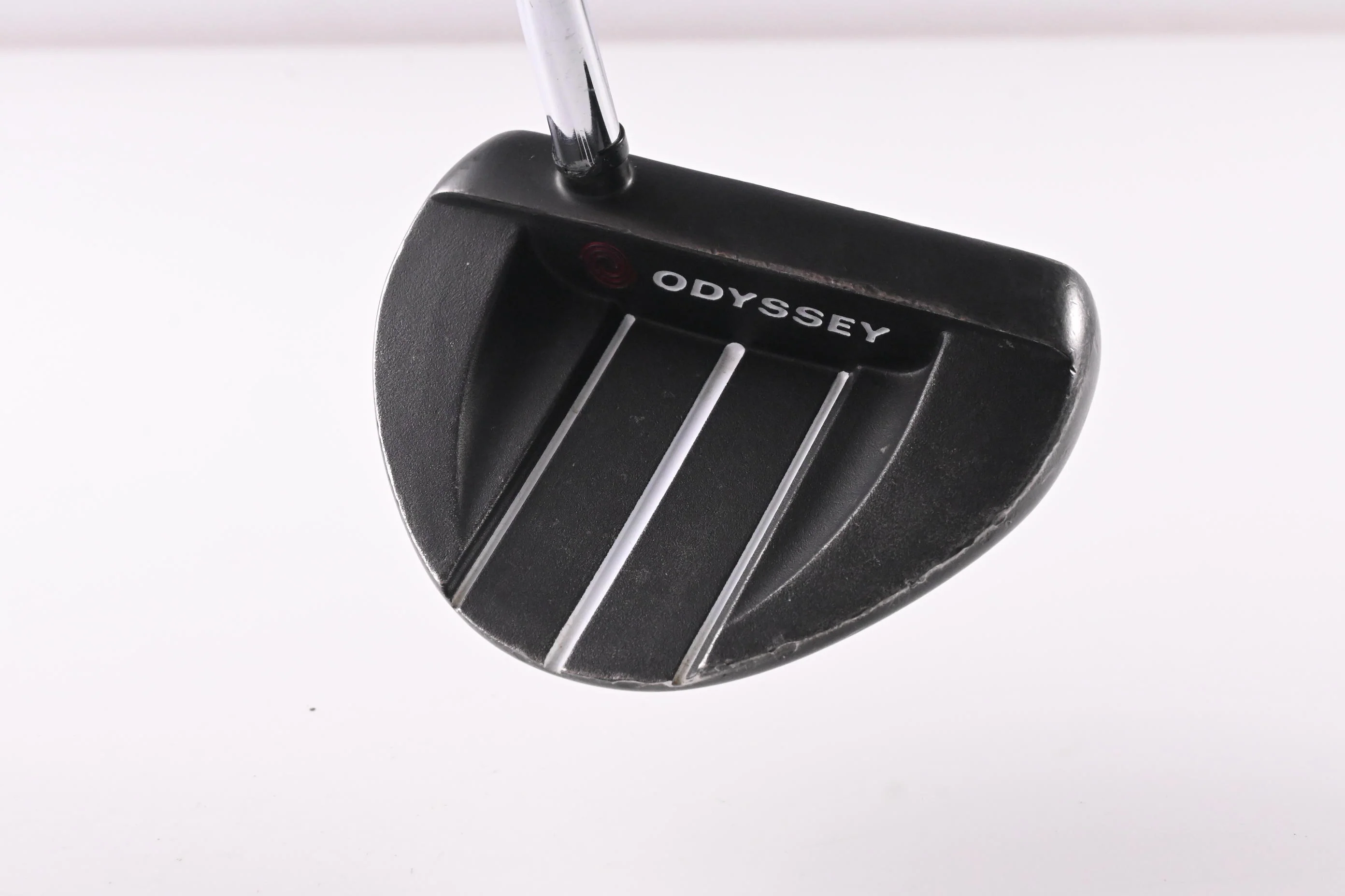 Odyssey White Hot Pro Black V-Line Putter / 34 Inch - Image 5