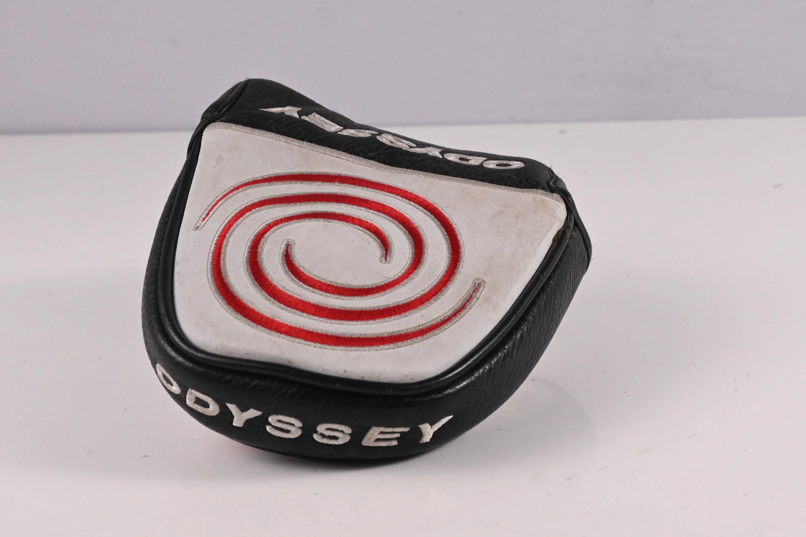 Odyssey White Hot Pro Black 2-Ball Putter / 34 Inch - Image 8