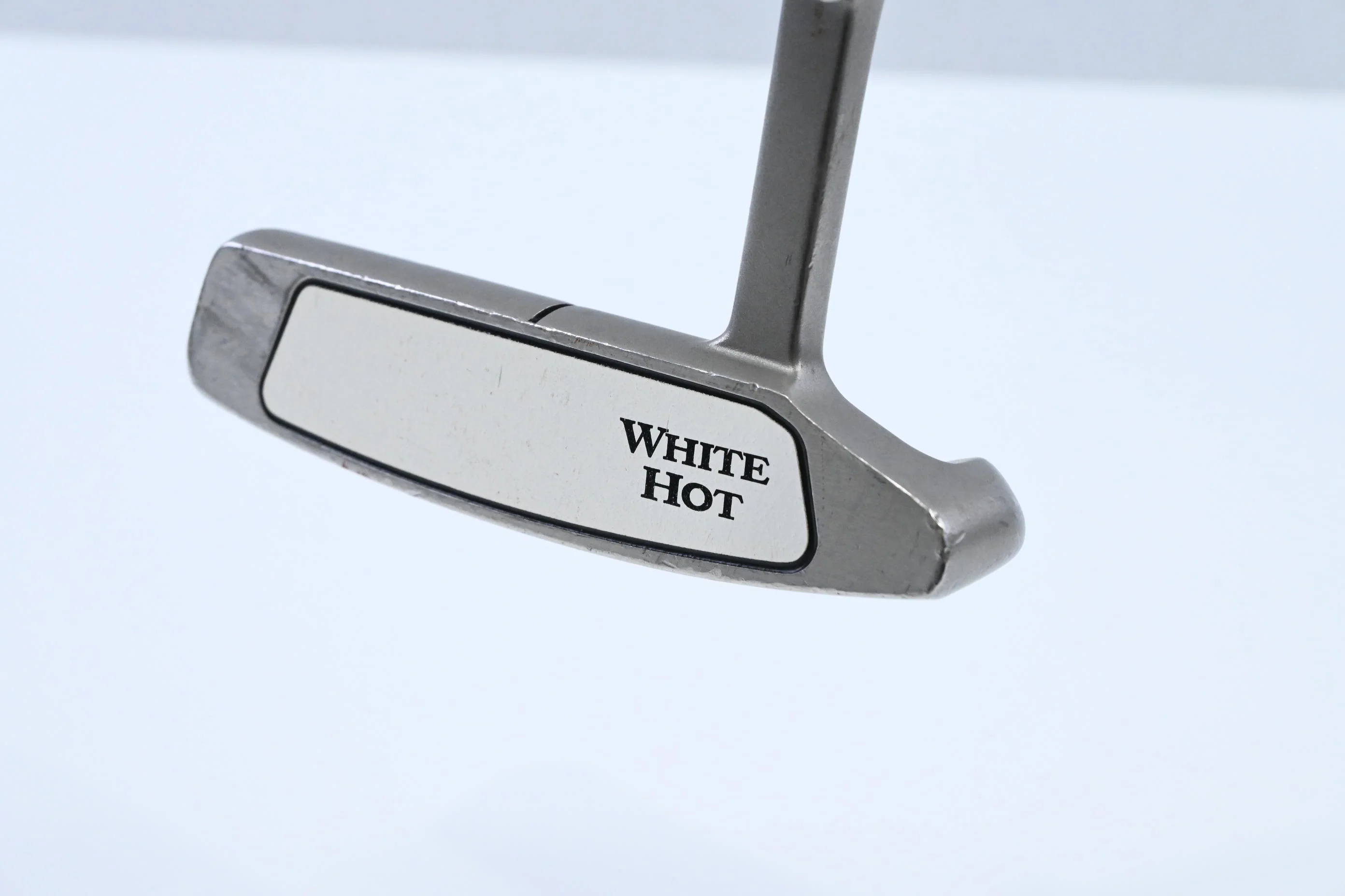 Odyssey White Hot #3 Putter / 35 Inch - Image 2