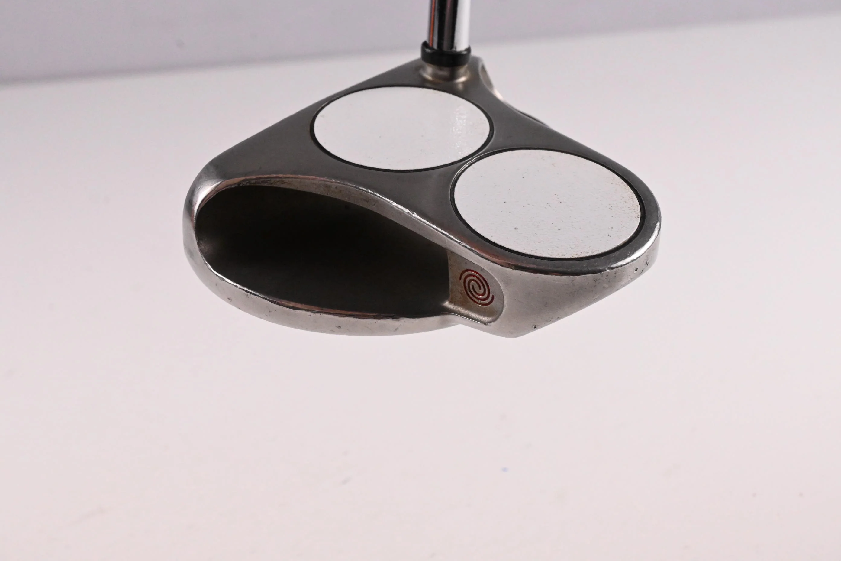 Left Hand Odyssey White Hot 2-Ball Putter / 35 Inch - Image 4