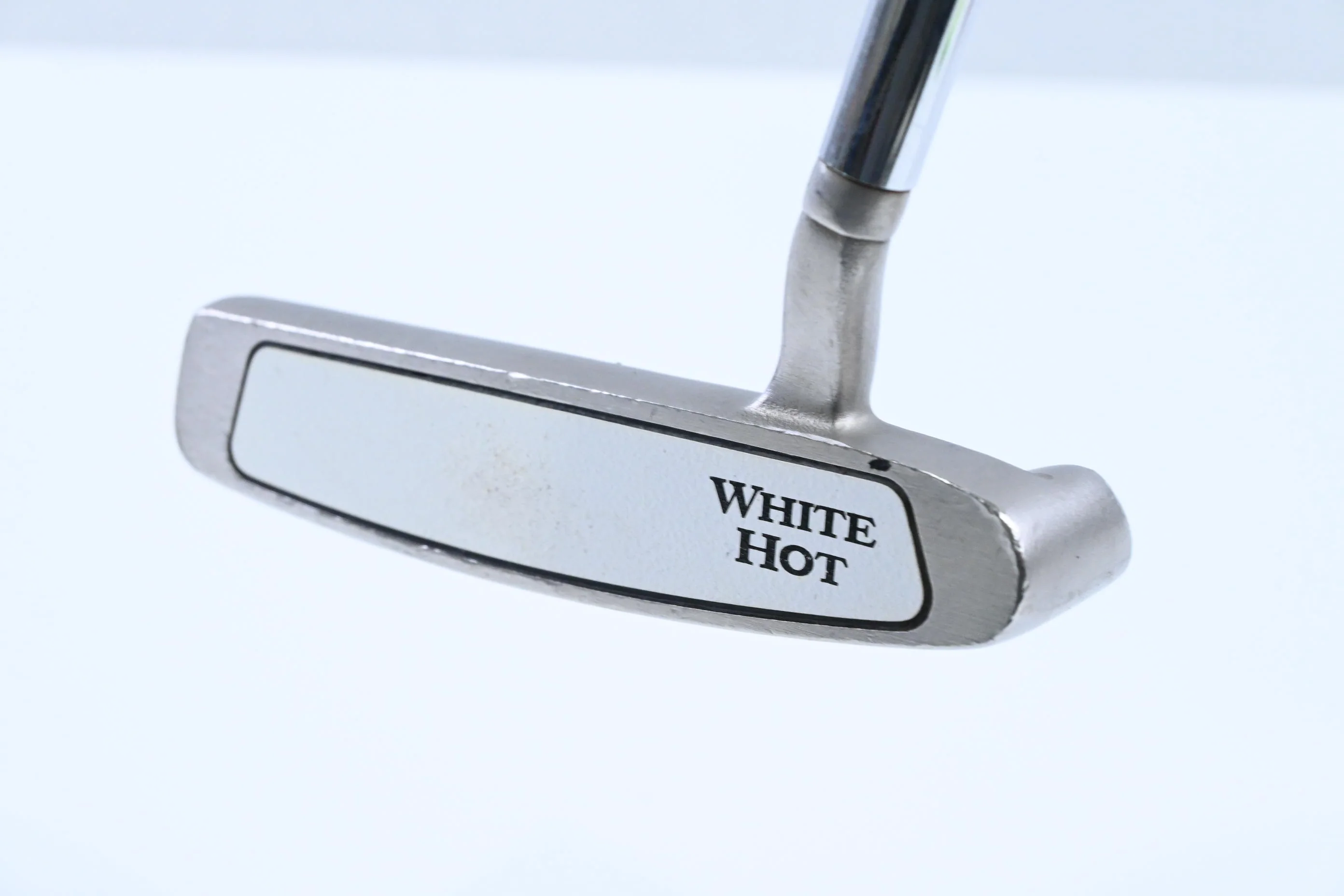 Odyssey White Hot #2 Putter / 35 Inch - Image 2