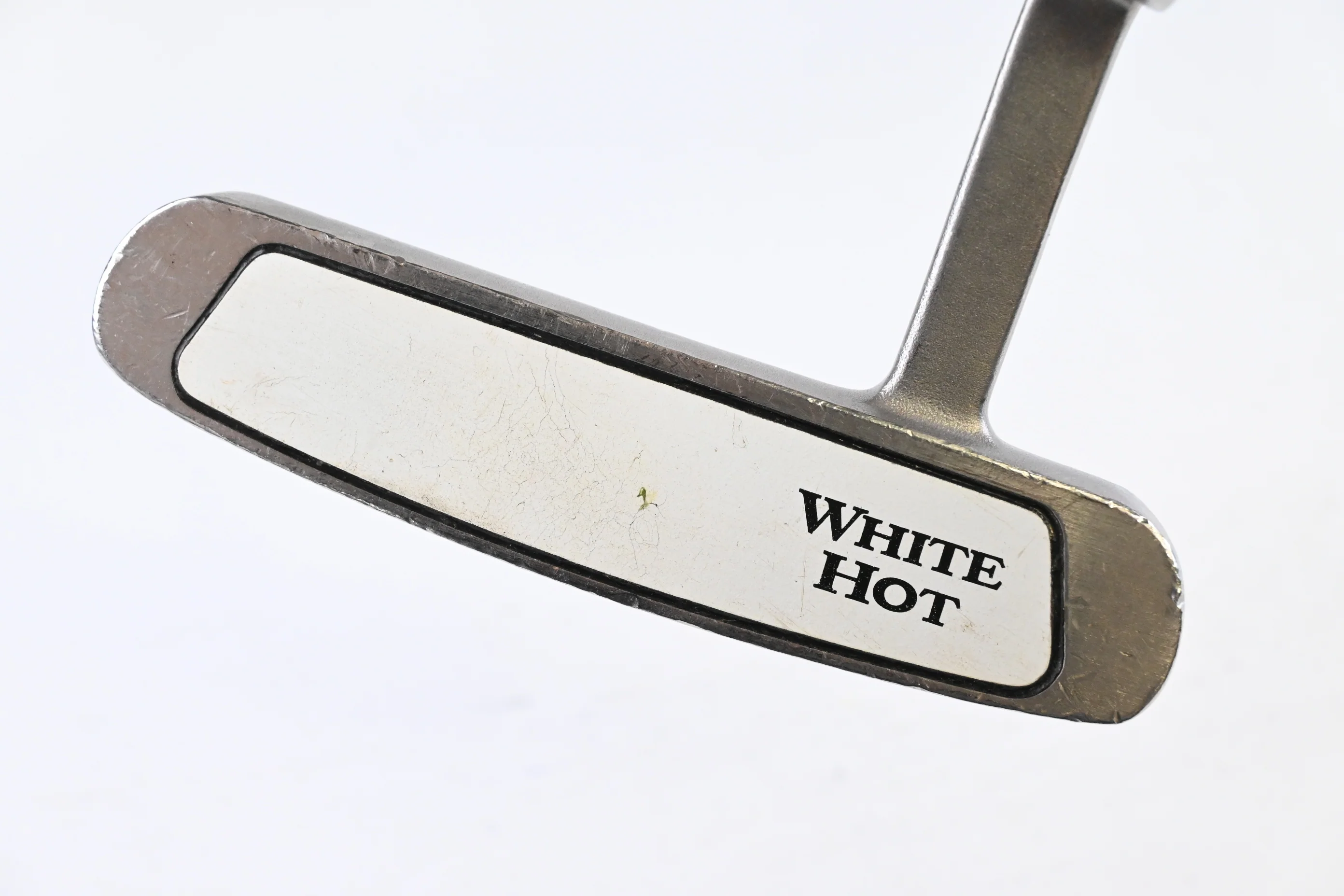 Odyssey White Hot #4 Putter / 35 Inch - Image 2