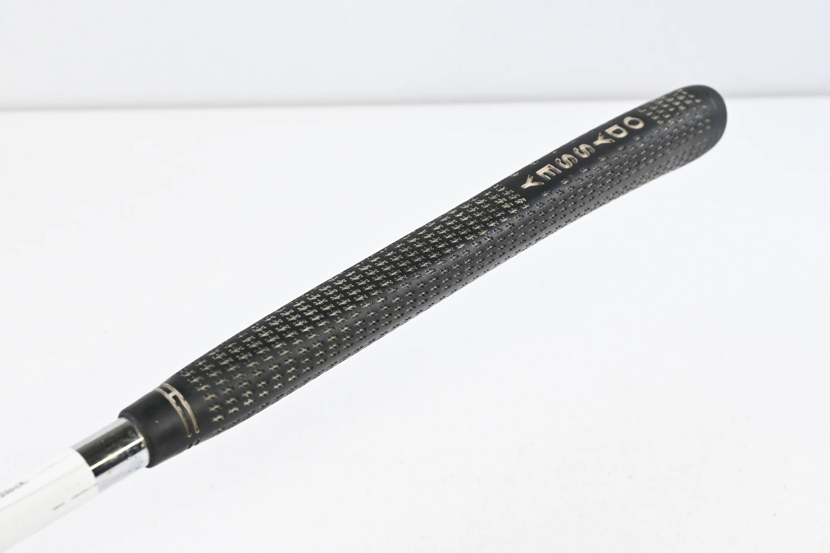 Odyssey White Hot #4 Putter / 35 Inch - Image 6