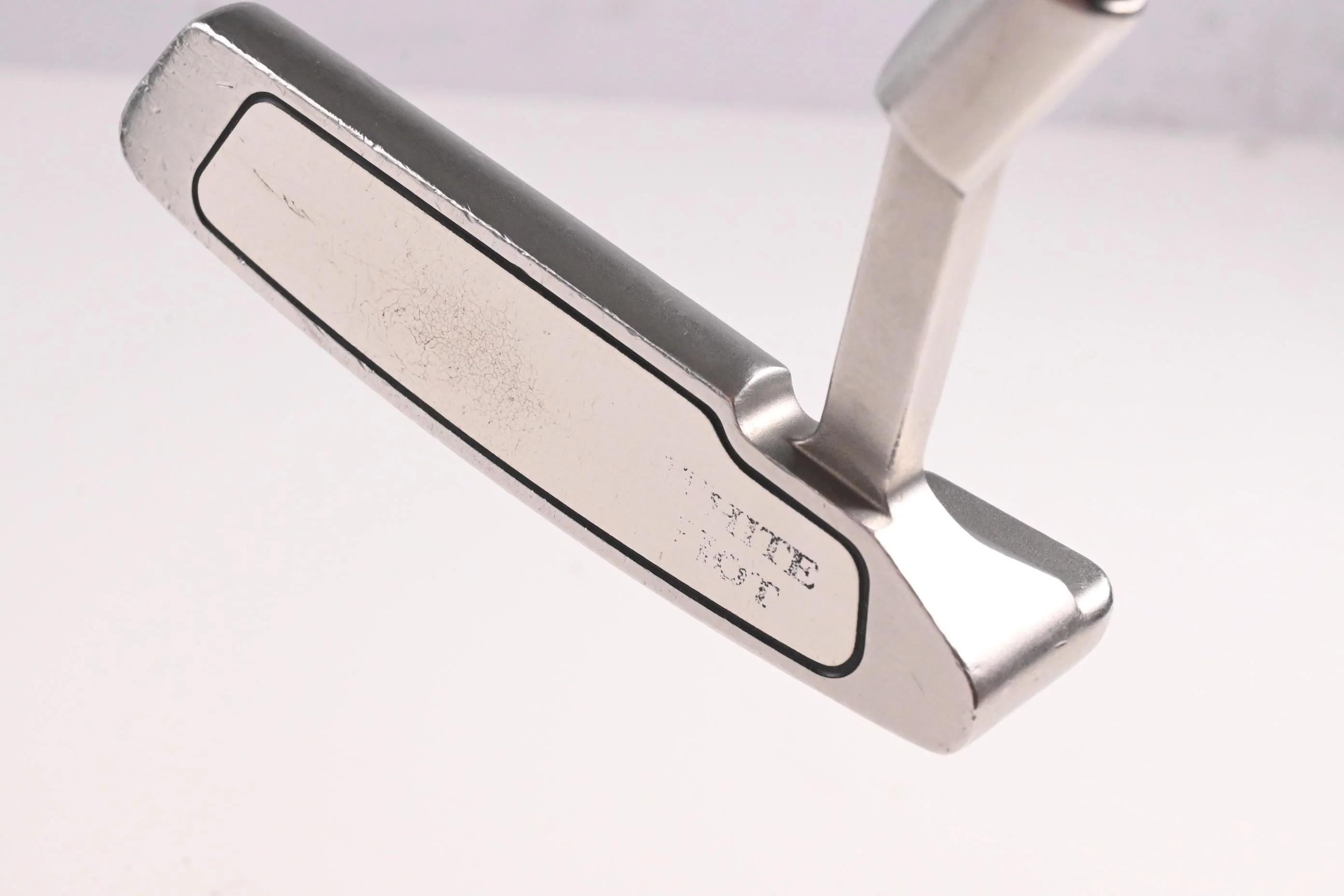 Odyssey White Hot #6 Putter / 35 Inch - Image 2