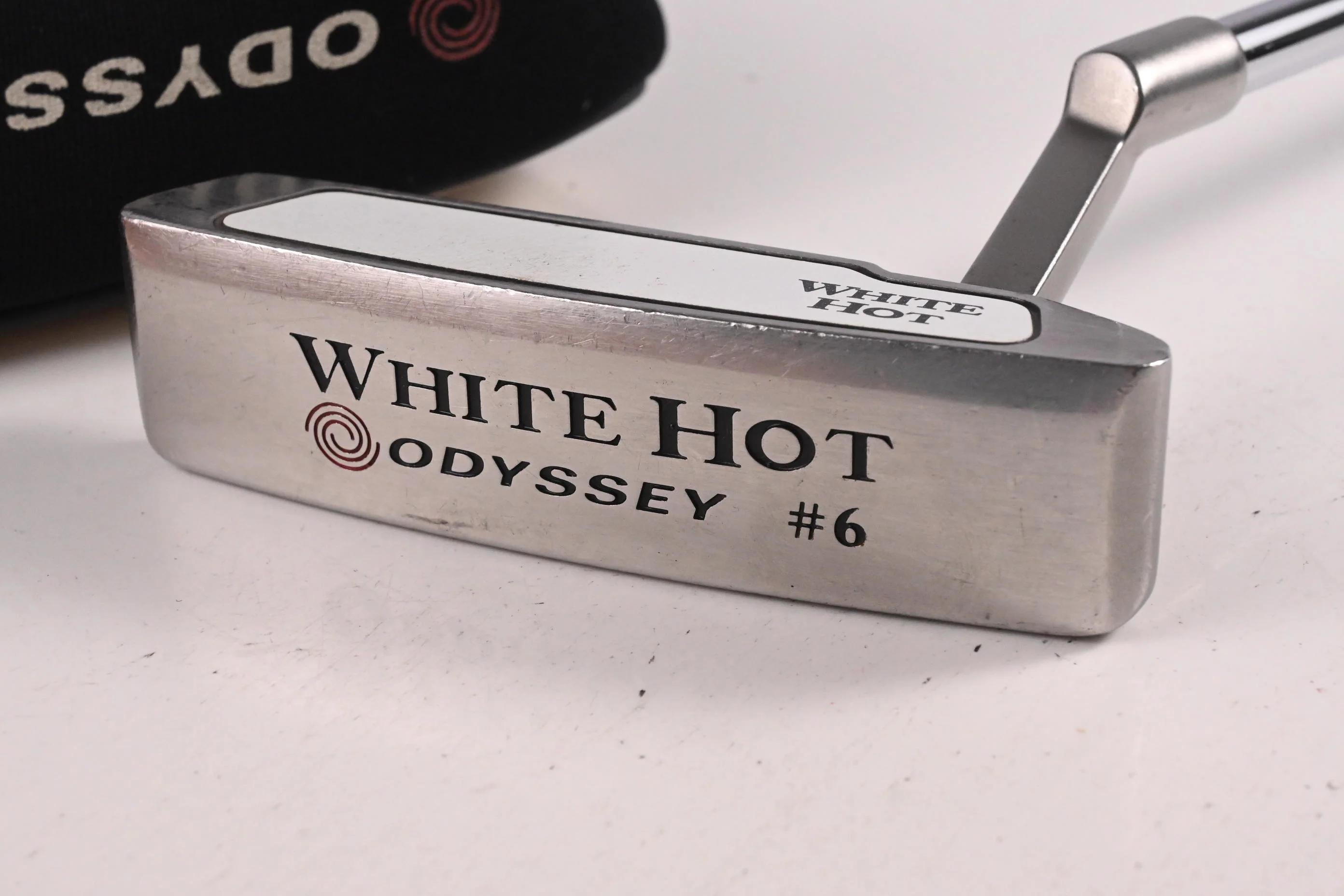 Odyssey White Hot Putter #6 / 35 Inch