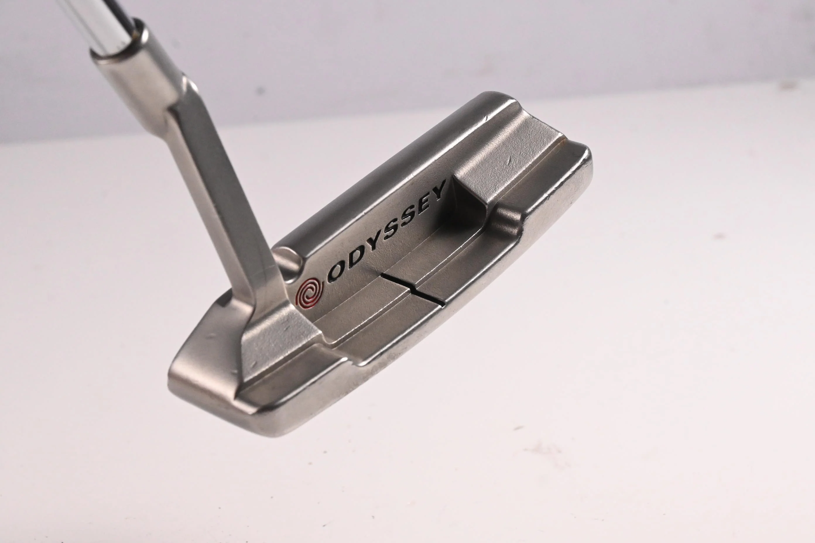 Odyssey White Hot Putter #6 / 35 Inch - Image 4
