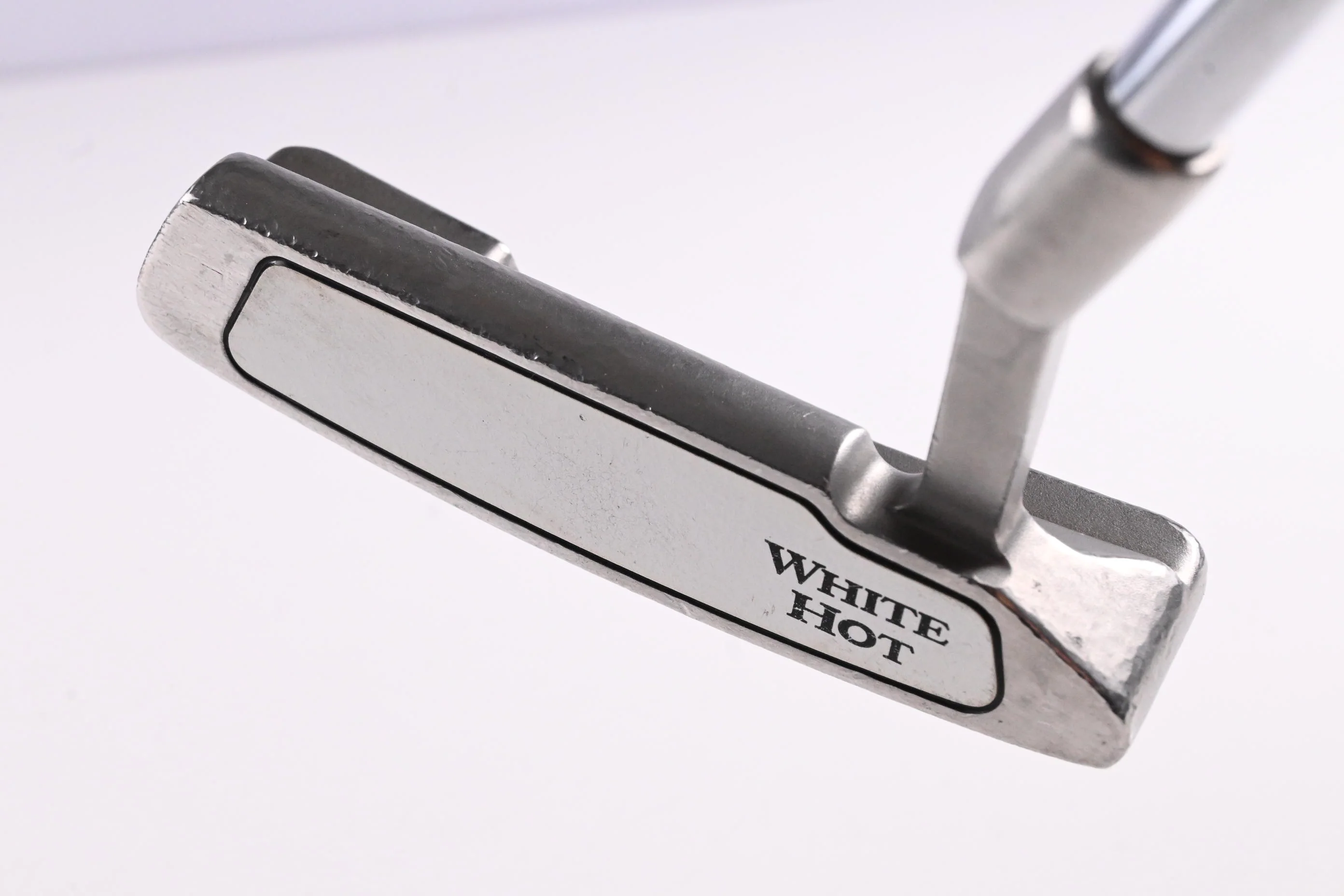 Odyssey White Hot #6 Putter / 35 Inch - Image 2
