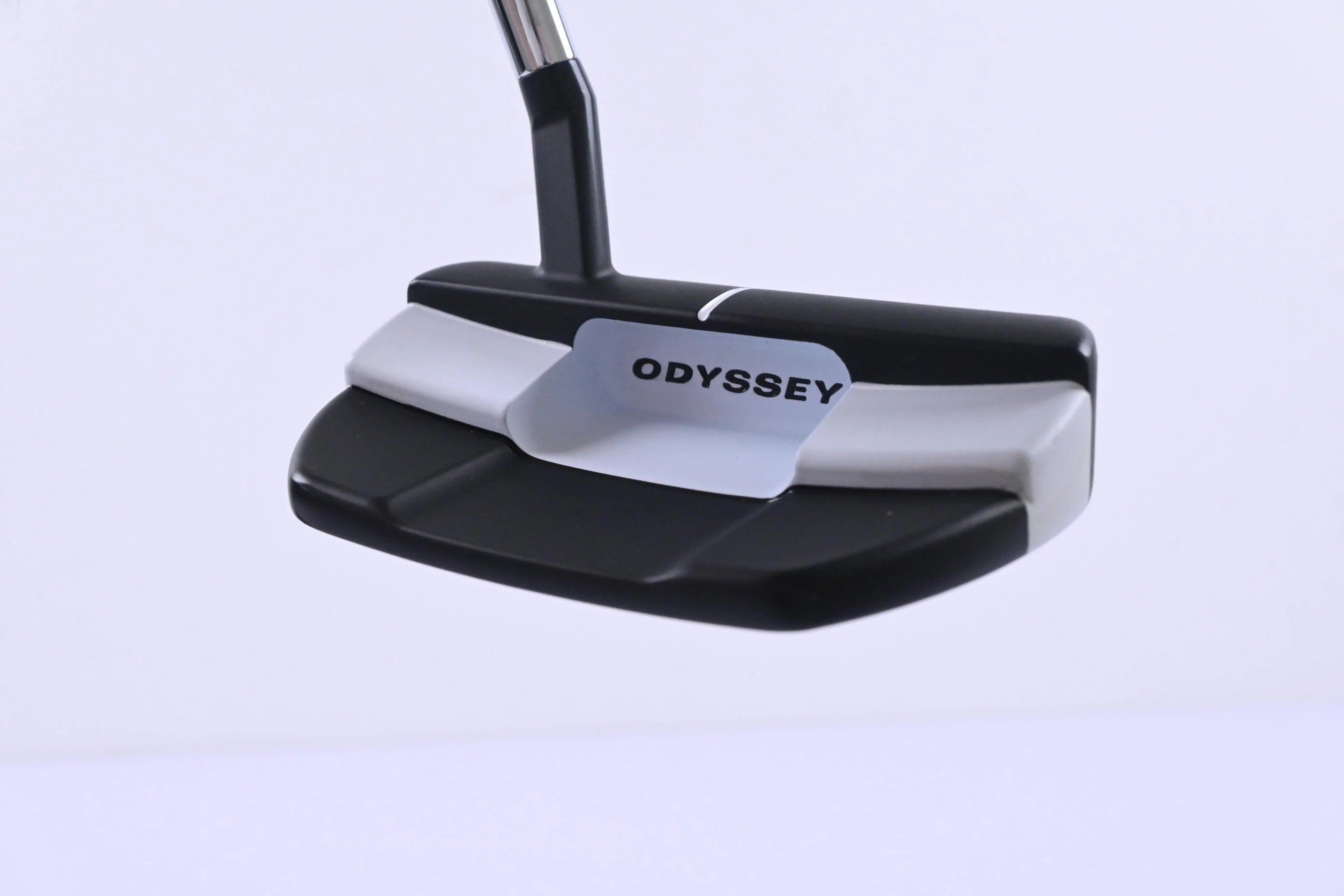 Odyssey White Hot Versa Three T S Putter / 34 Inch - Image 4