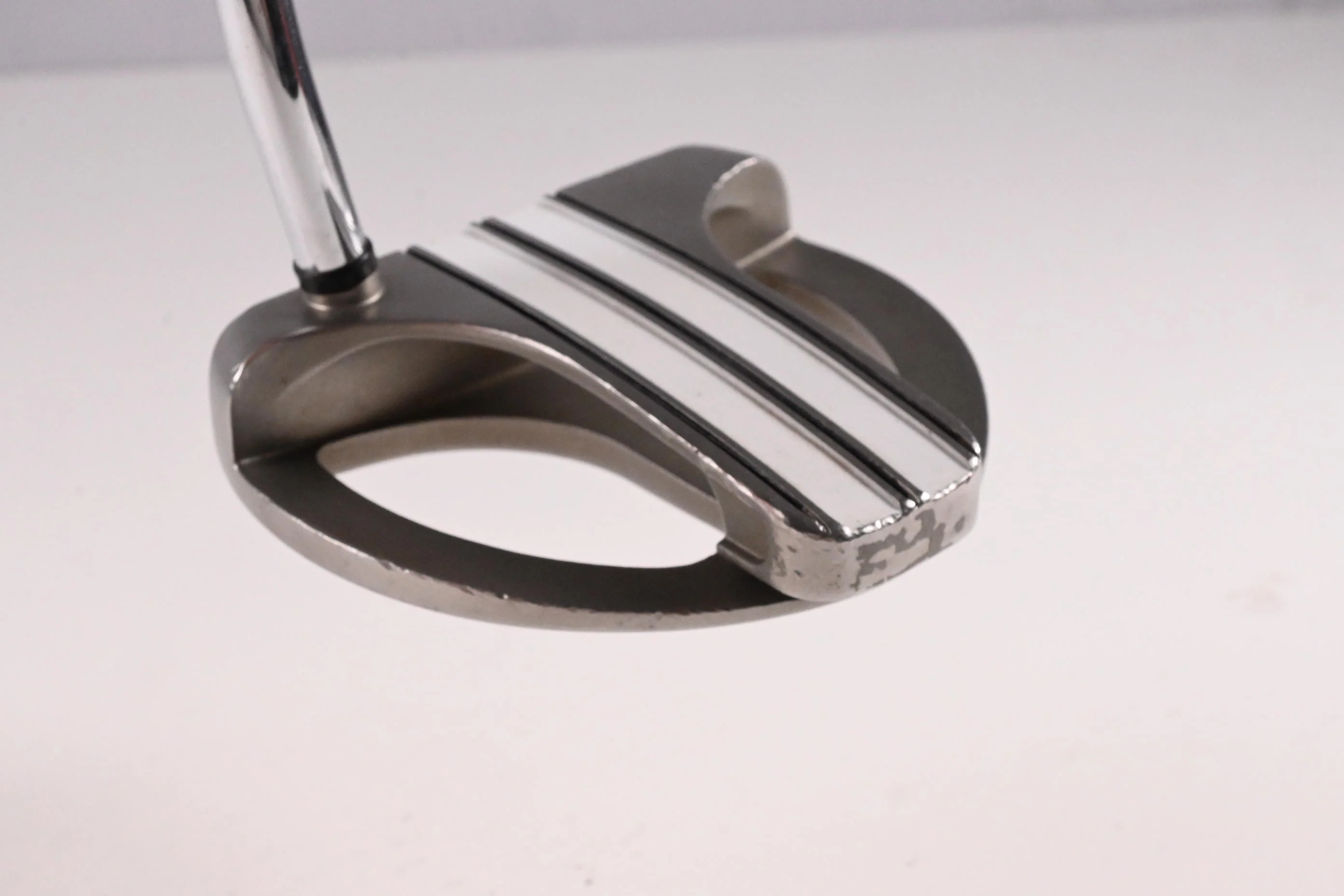 Odyssey White Hot XG Marxman Putter / 35 Inch - Image 3