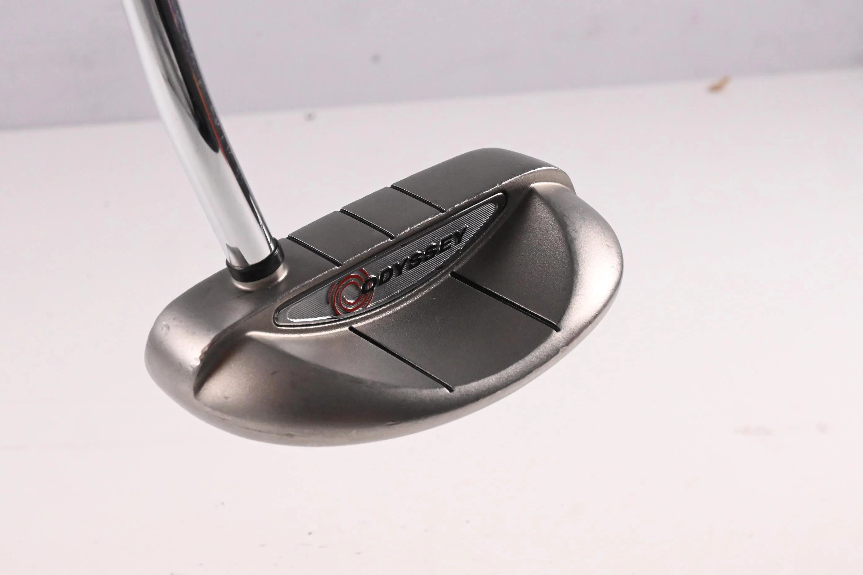 Odyssey White Hot XG Rossie Putter / 35 Inch - Image 3