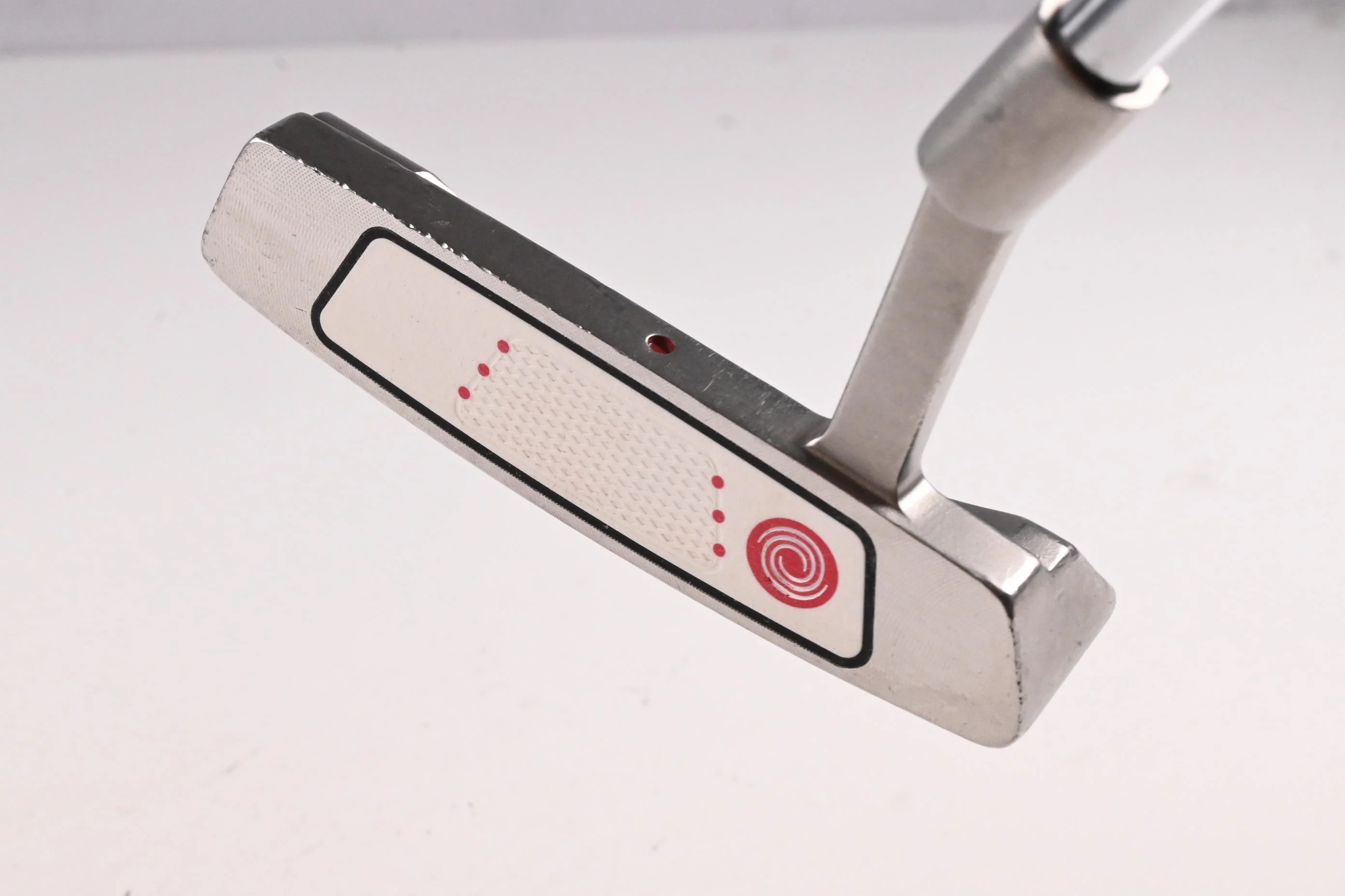 Odyssey White Hot XG #2 Putter / 34 Inch - Image 2