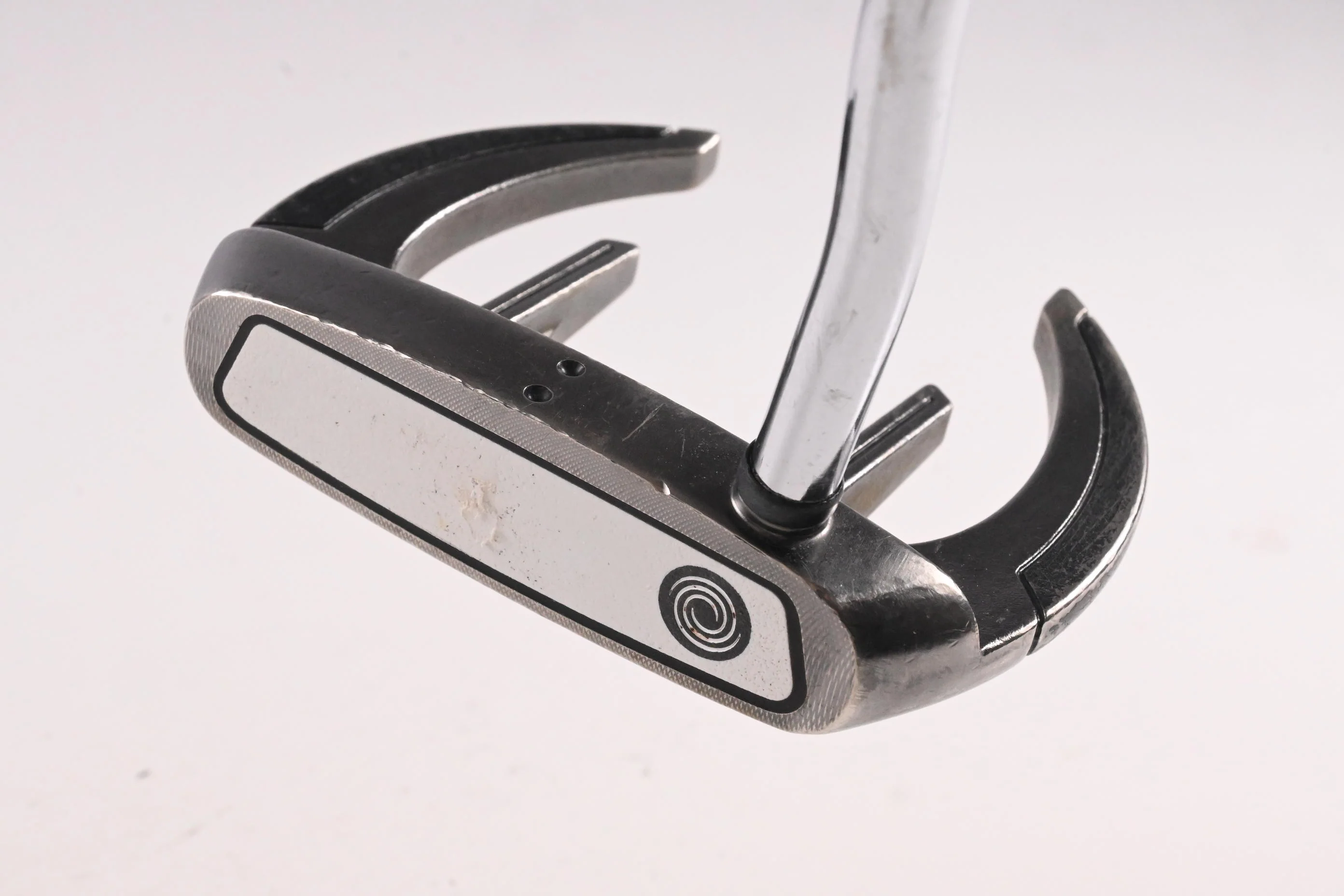 Odyssey White Ice Sabretooth Putter / 33 Inch - Image 2