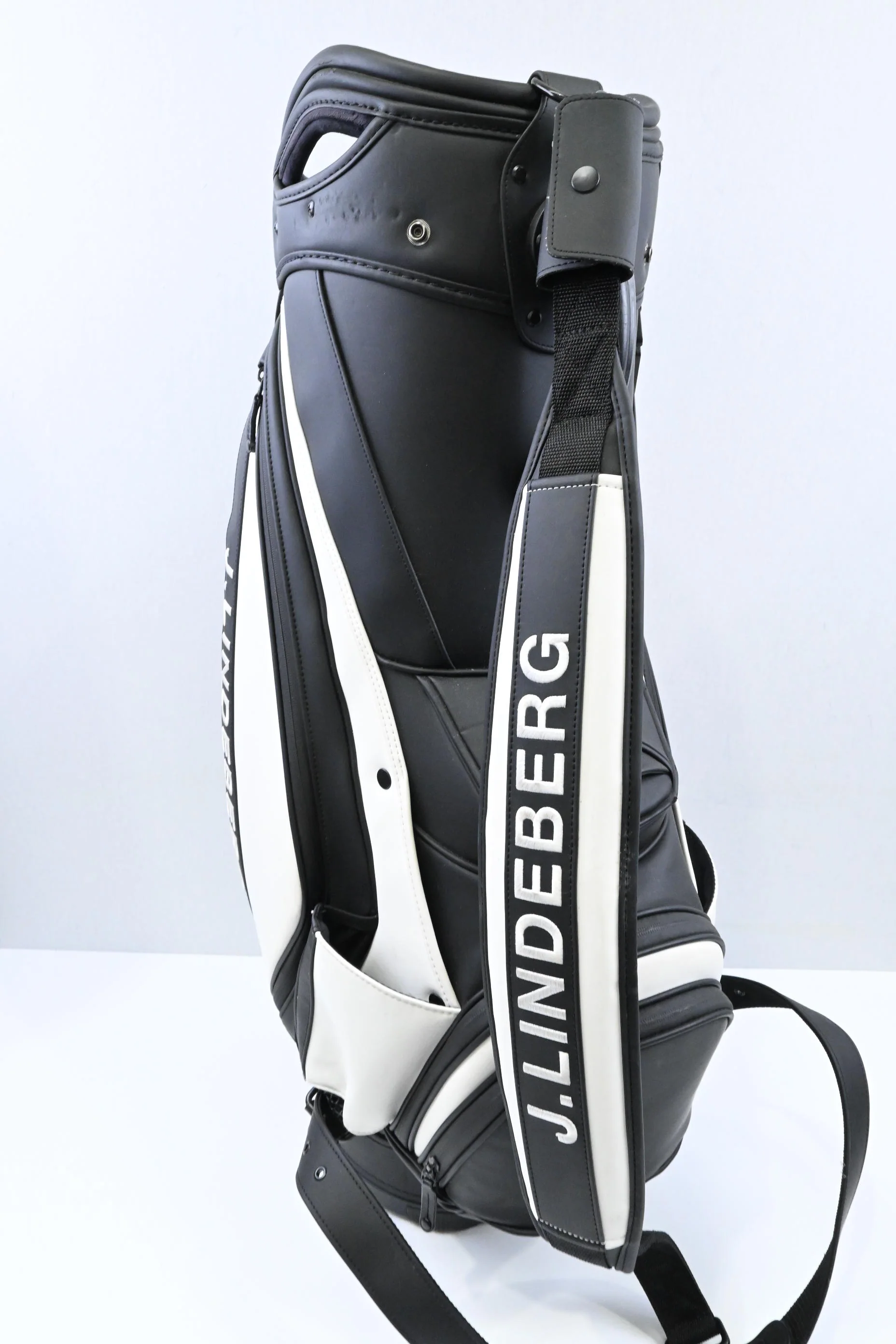 Vessel X J.Lindeberg Tour Bag / 6-Way / Black, White - Image 4