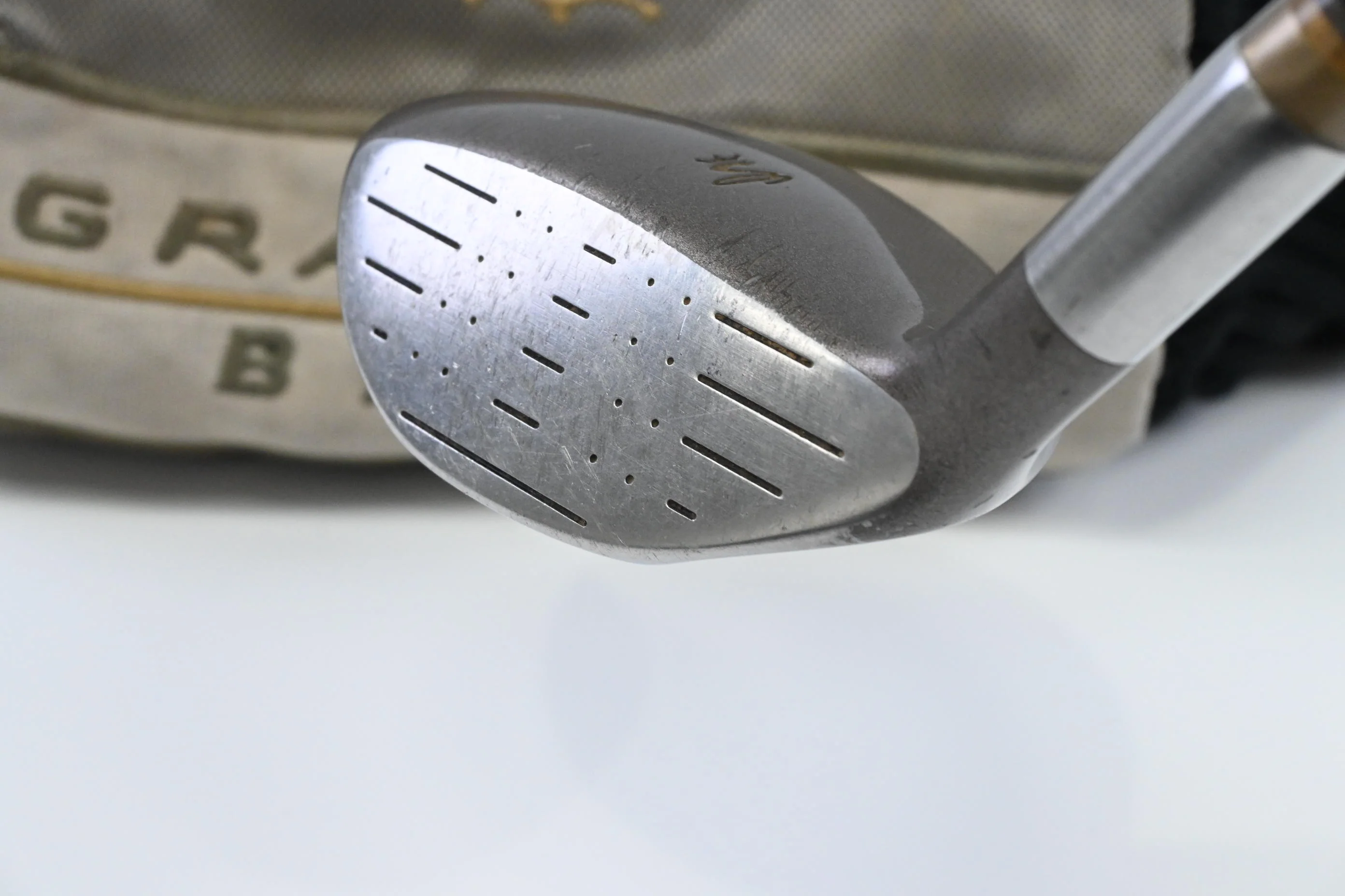 Ladies Cobra Gravity Back #7 Wood / 25 Degree / Ladies Flex Cobra Airweight - Image 4