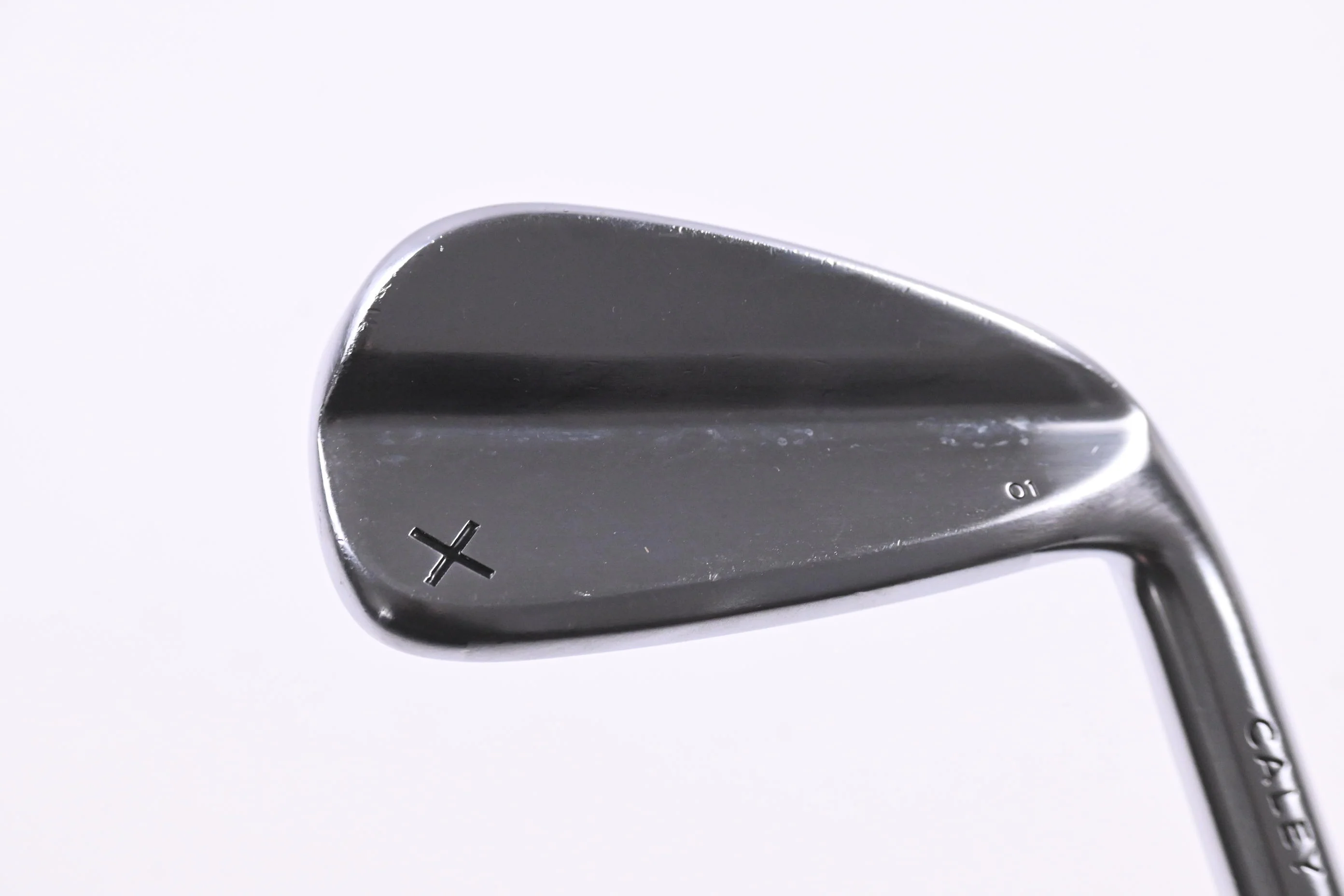 Caley 01 #5 Iron / 23 Degree / Regular Flex UST Recoil Dart 65 Shaft
