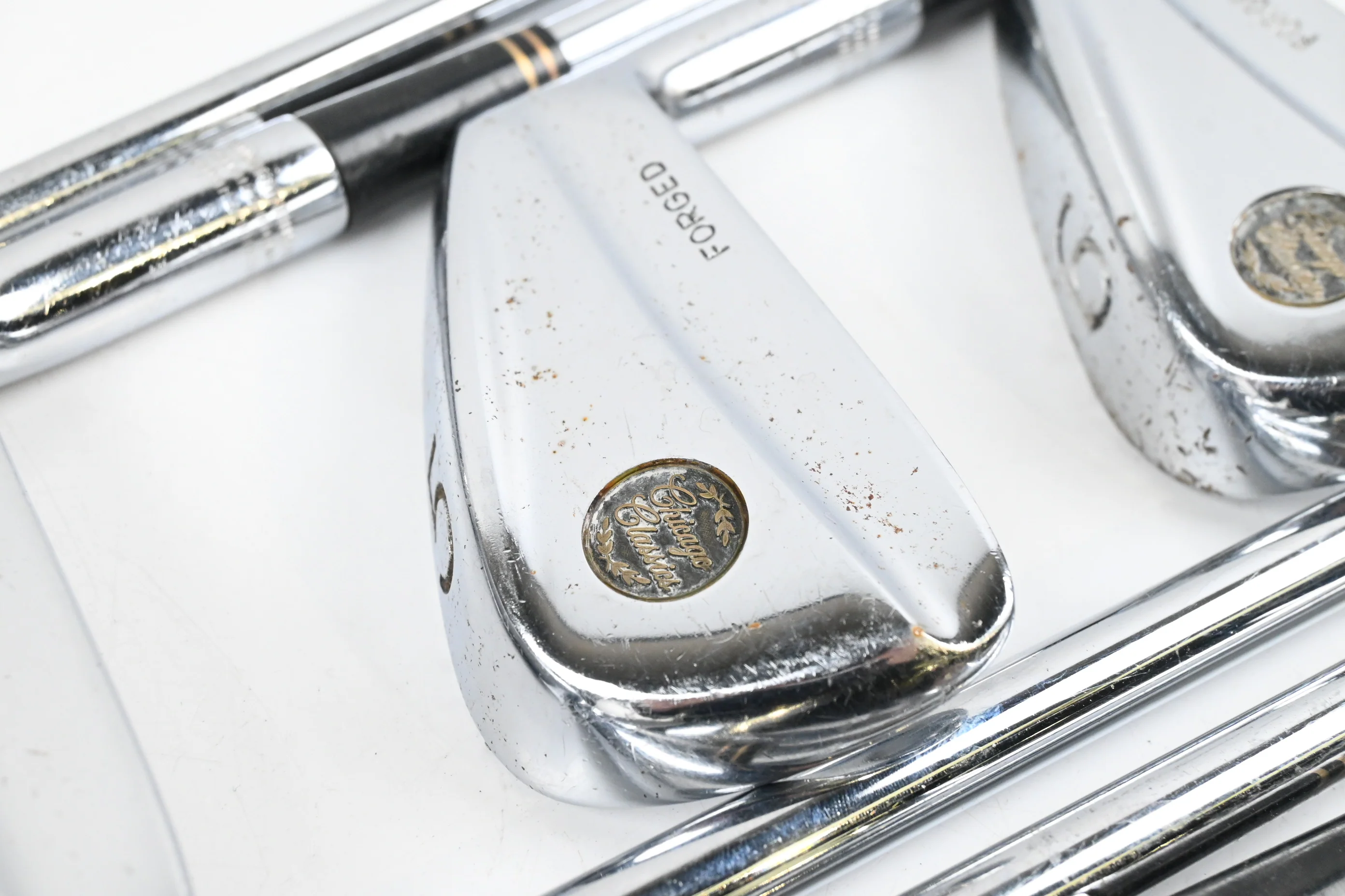 Chicago Classical Forged Irons / 3-PW+SW / Stiff Flex Steel Shafts