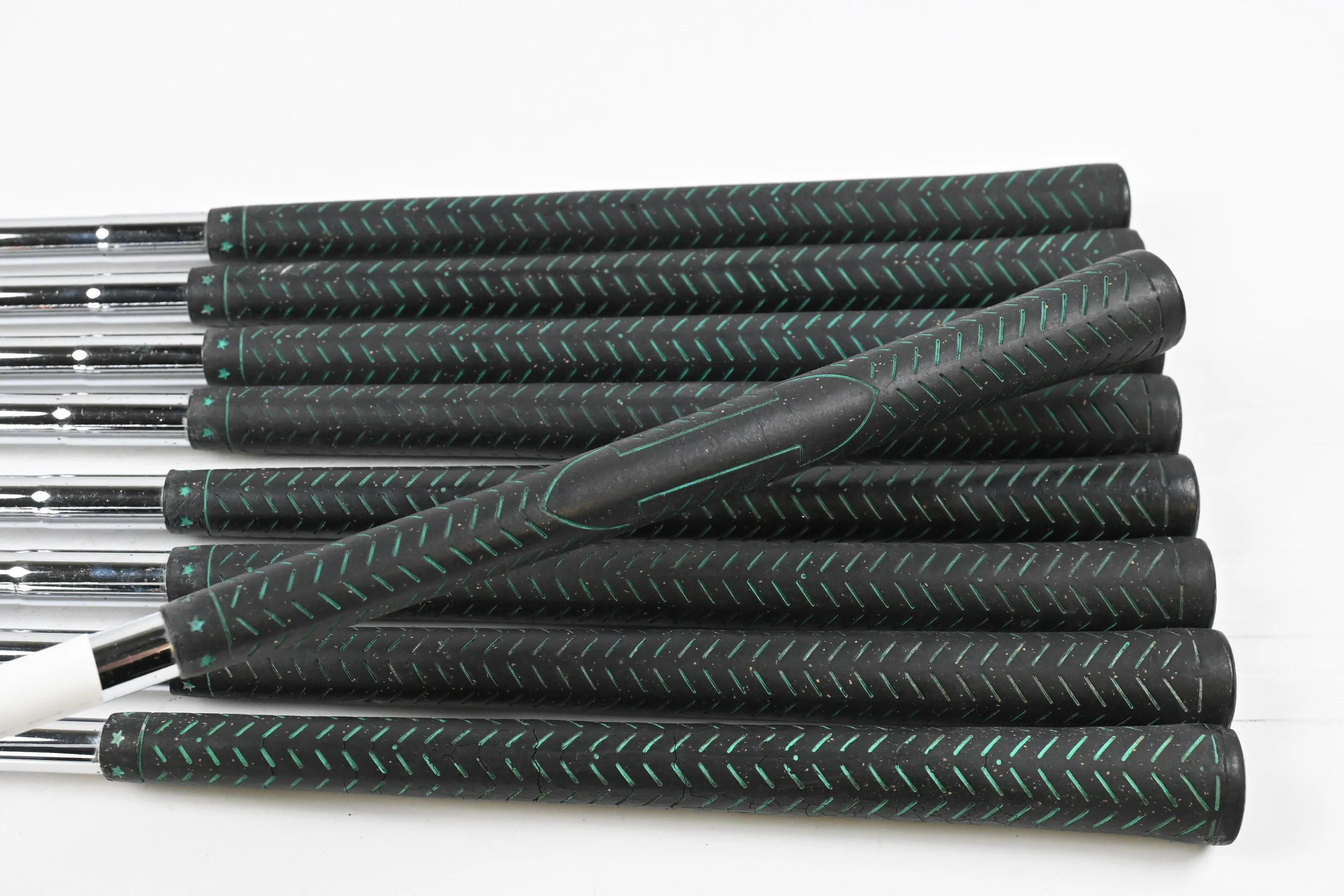 Chicago Classical Forged Irons / 3-PW+SW / Stiff Flex Steel Shafts - Image 7