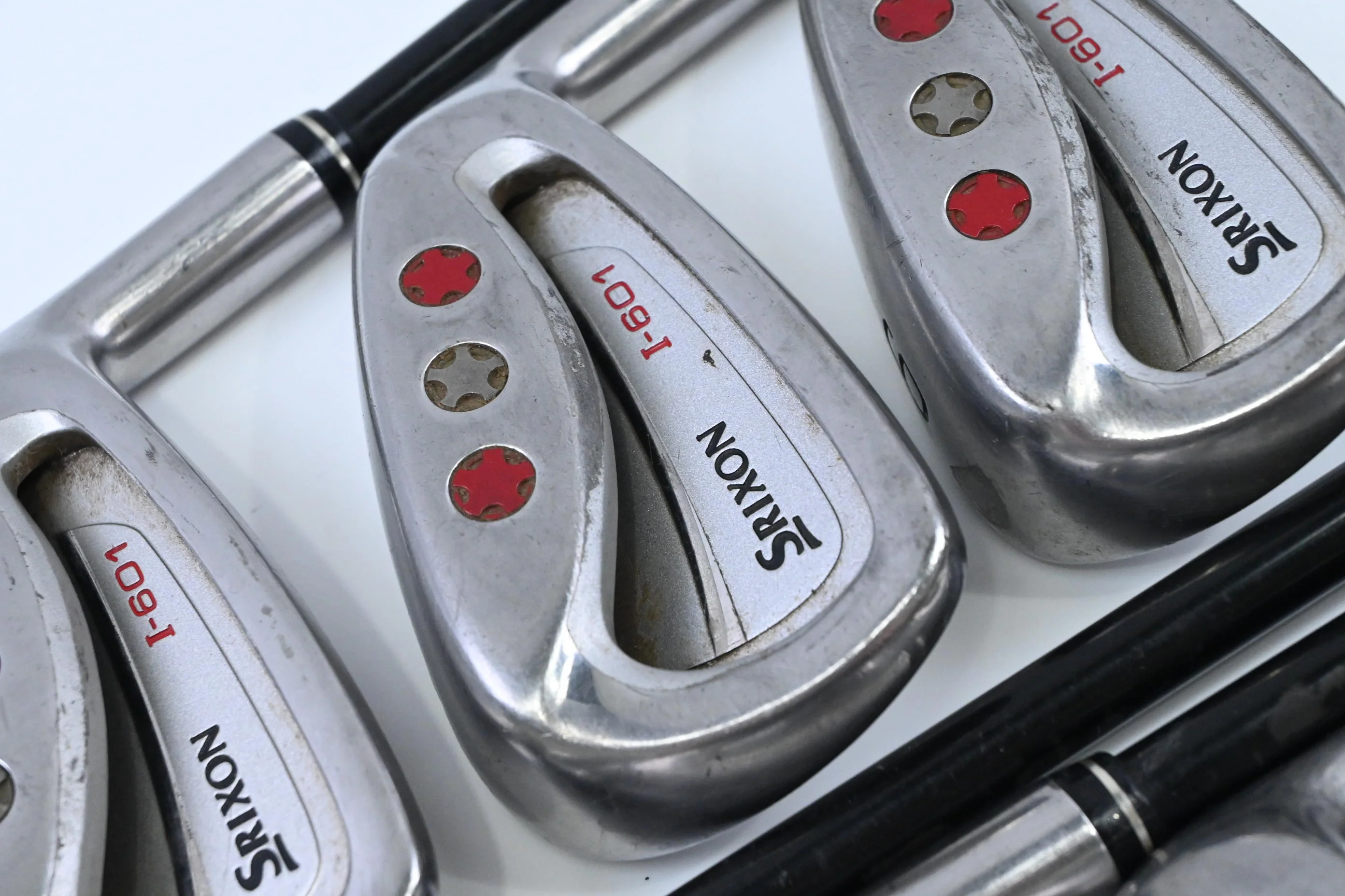 Srixon I-601 Irons / 4-PW / Regular Flex Srizon SV-3007 63 Shafts