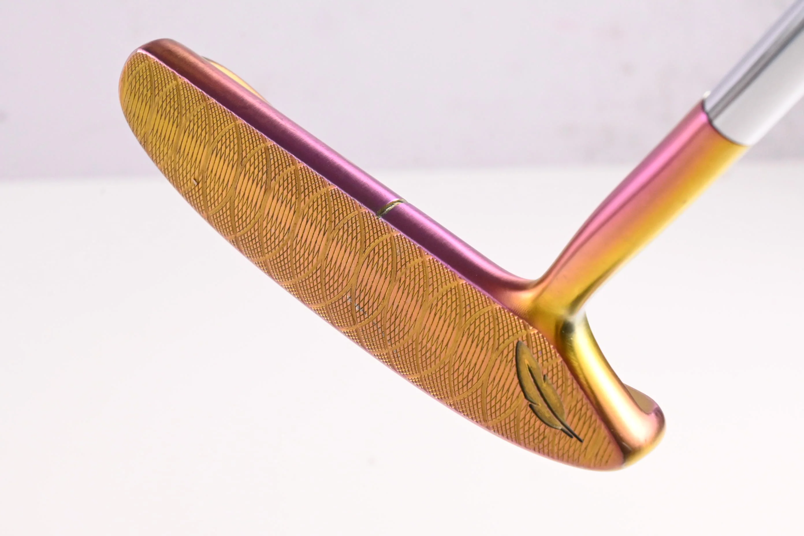 Waddaplaya Birddog Rainbow Putter / 34 Inch - Image 3