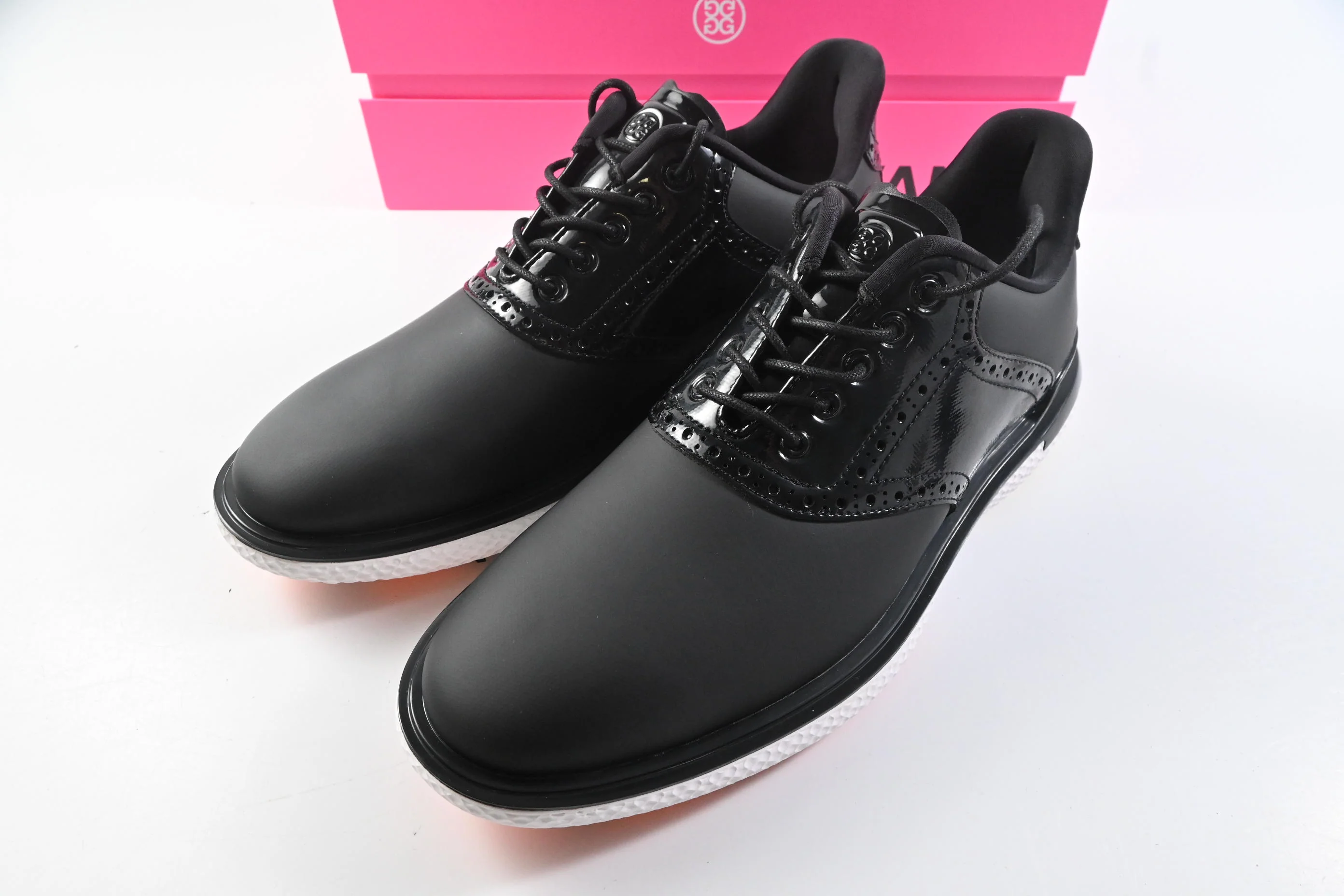 G/Fore Saddle Shoes / Size UK 10.5 / Black - Image 2
