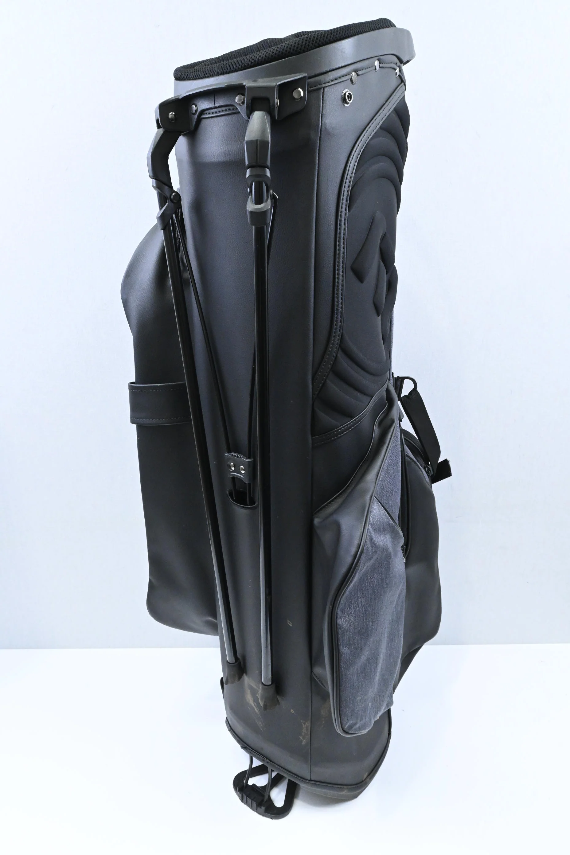 Travis Matthew BYOB Stand Bag / 6-Way / Grey, Black - Image 3