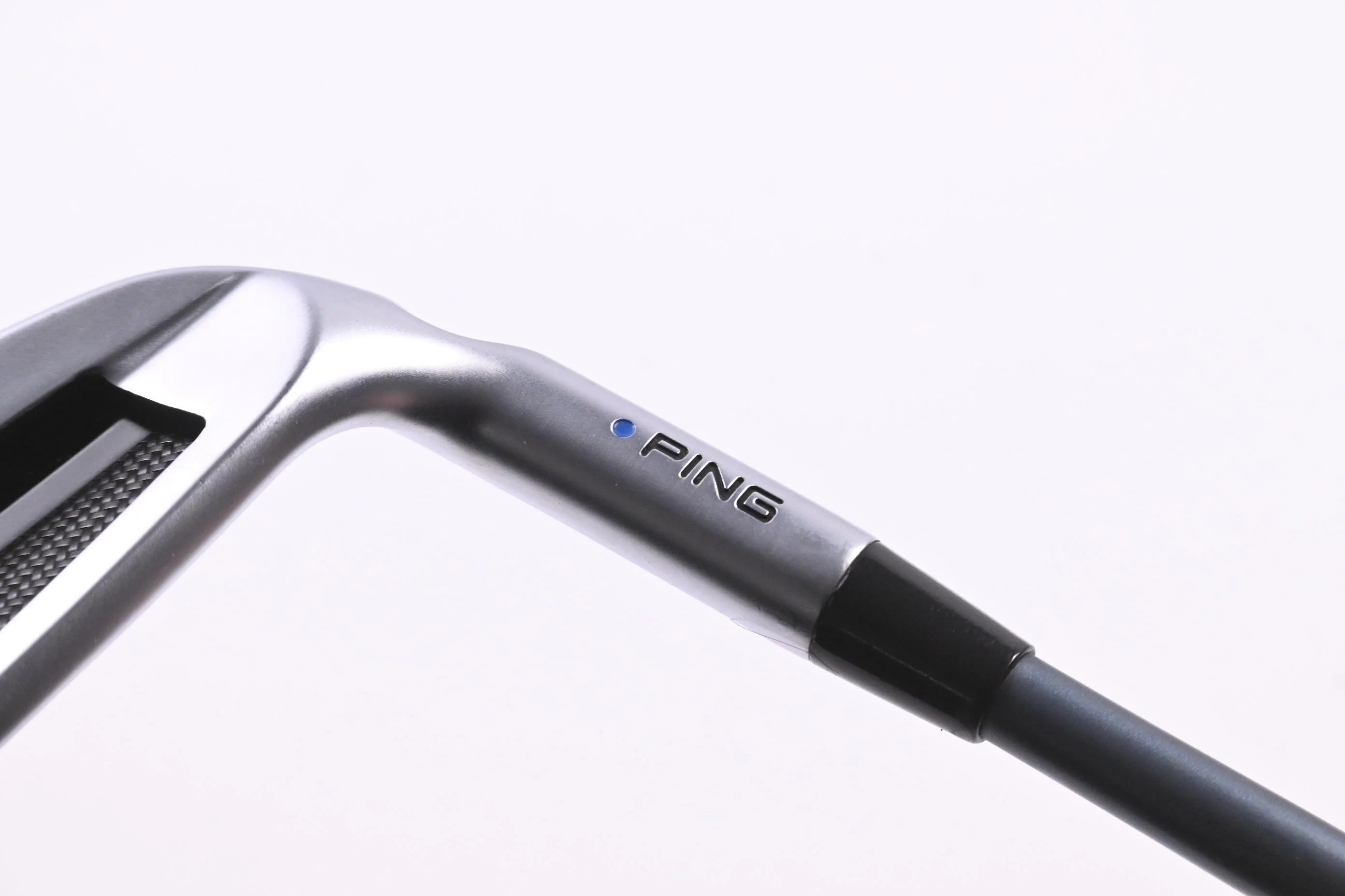 Ping ChipR / 38.5 Degree / Blue Dot / Regular Flex Ping Alta CB Slate Shaft - Image 2