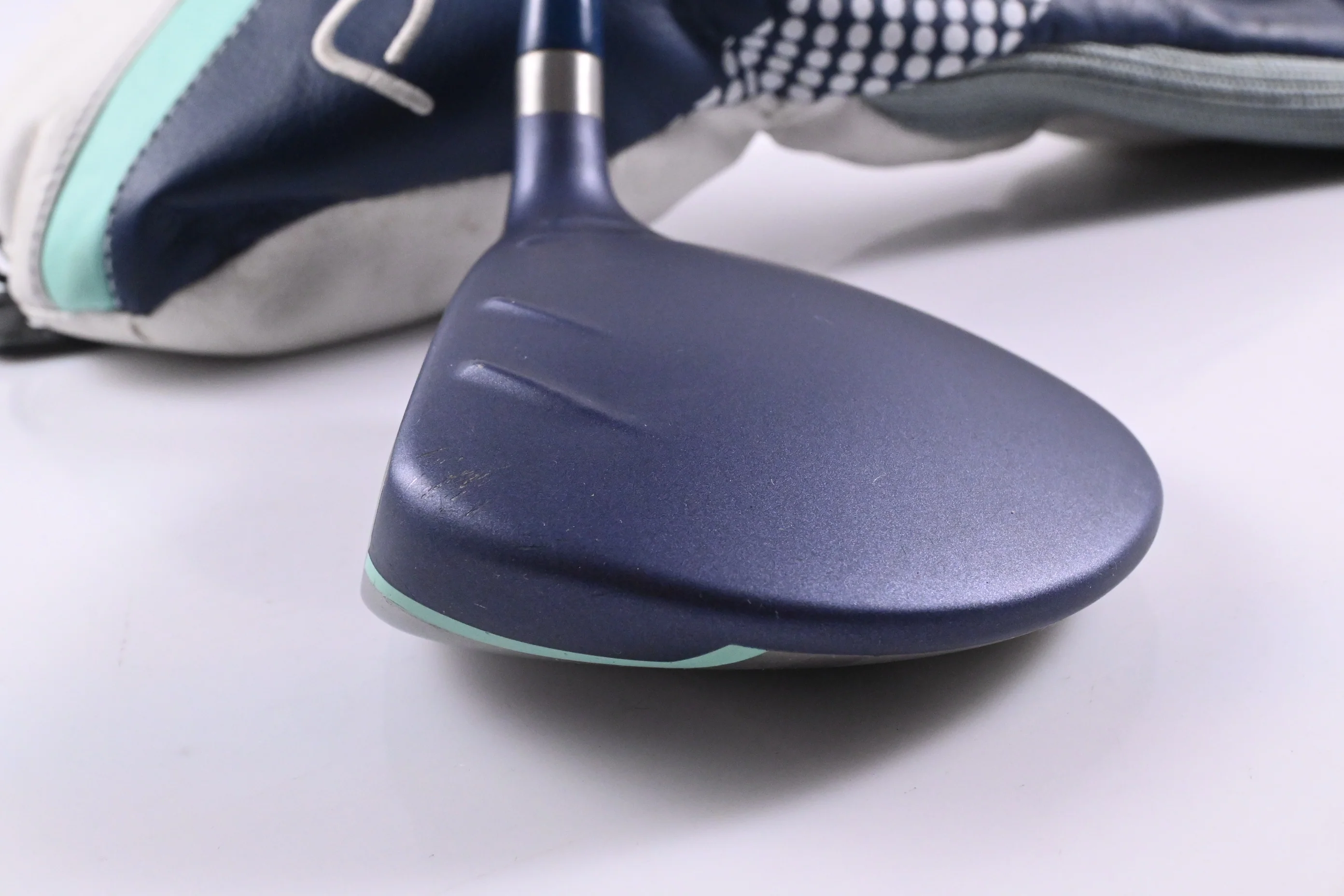 Left Hand Ping G Le #3 Wood / 19 Degree / Ladies Flex Ping ULT 230 Shaft - Image 3