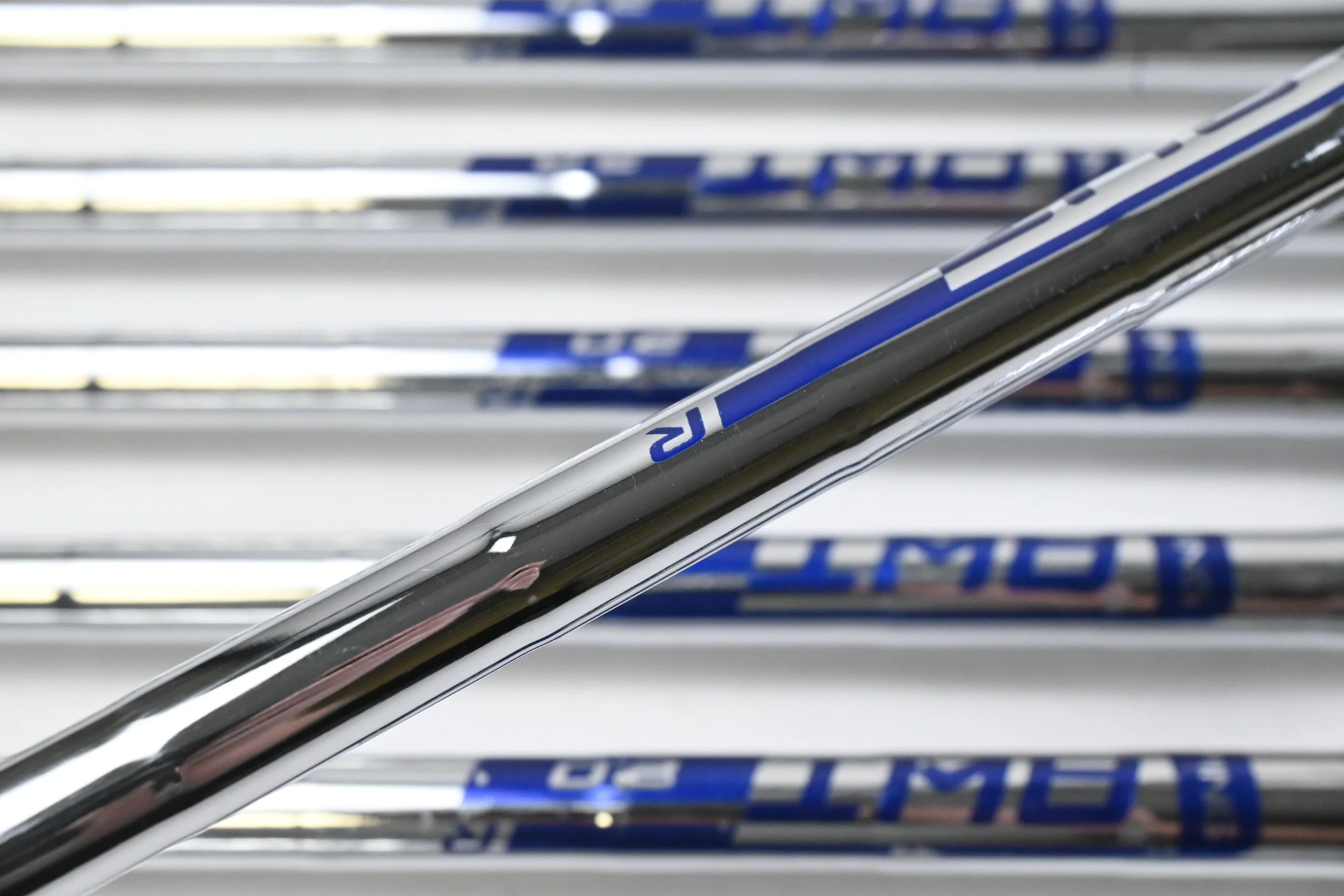 Ping G Series Irons / 4-PW / White Dot / Regular Flex Ping AWT 2.0 Shafts - Image 5