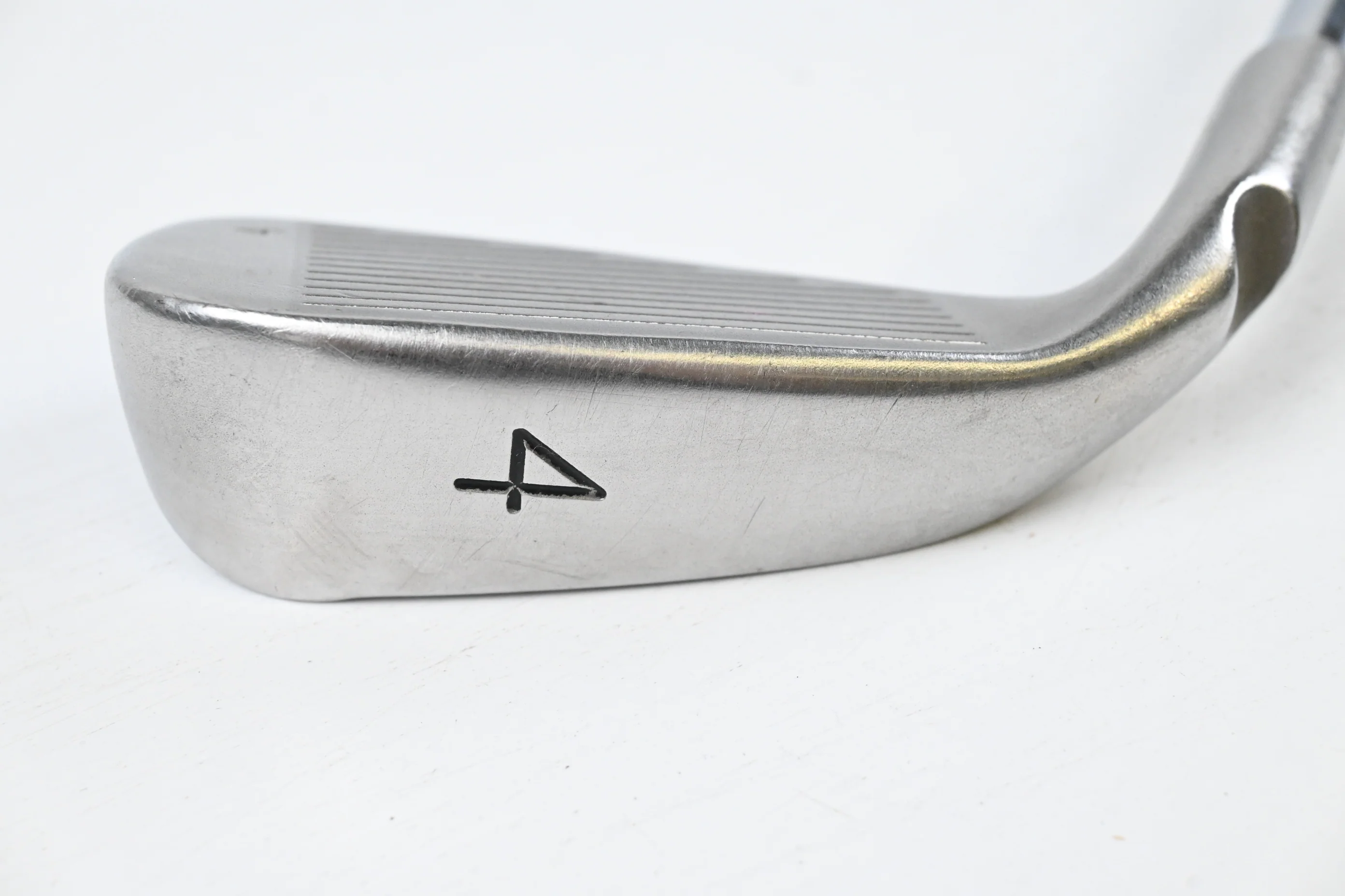 Ping G10 #4 Iron / 24 Degree / Black Dot / Regular Flex Ping AWT Shaft - Image 3