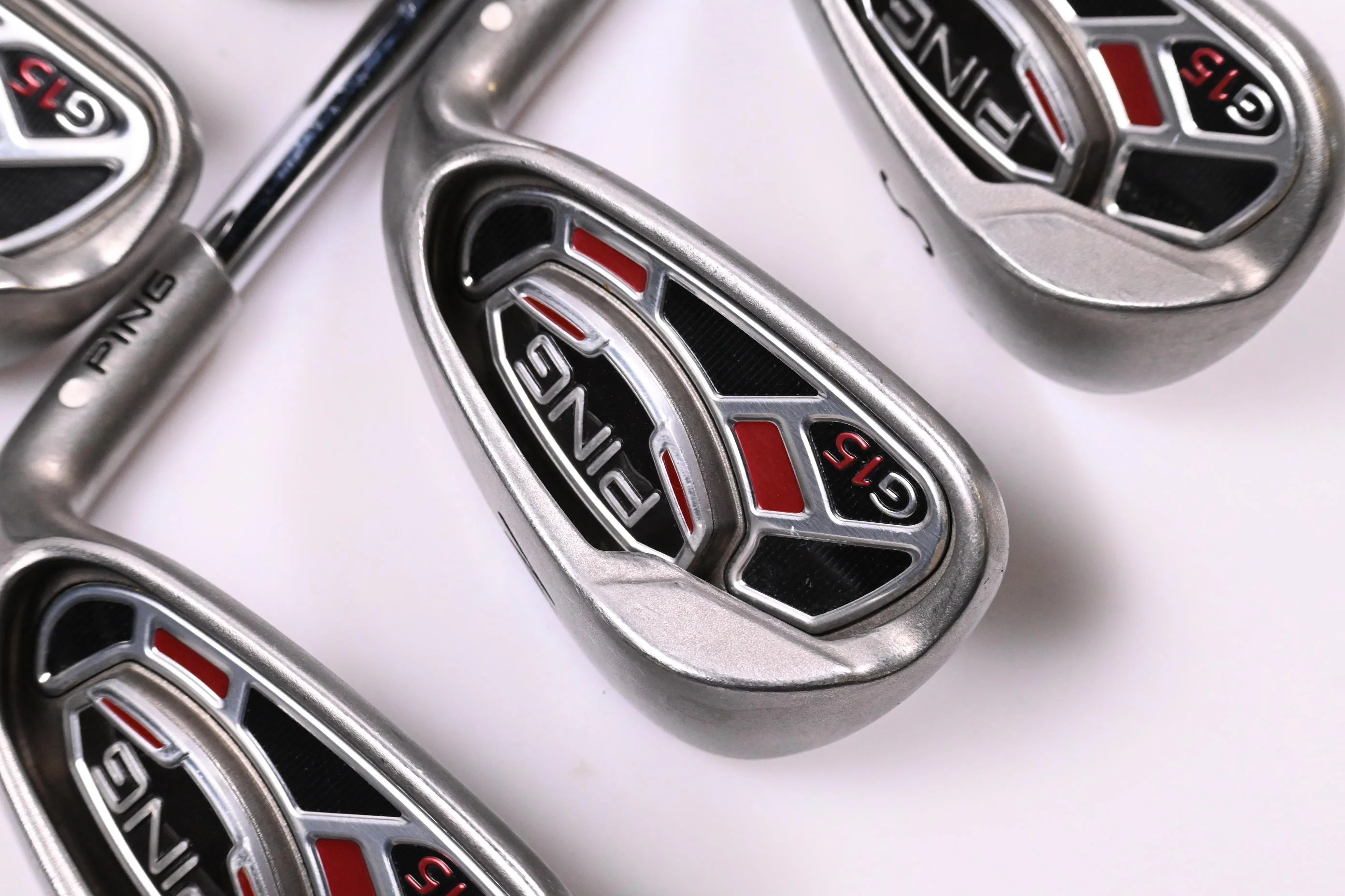 Ping G15 Irons / 7-PW+SW / White Dot / Stiff Flex Ping AWT Shafts