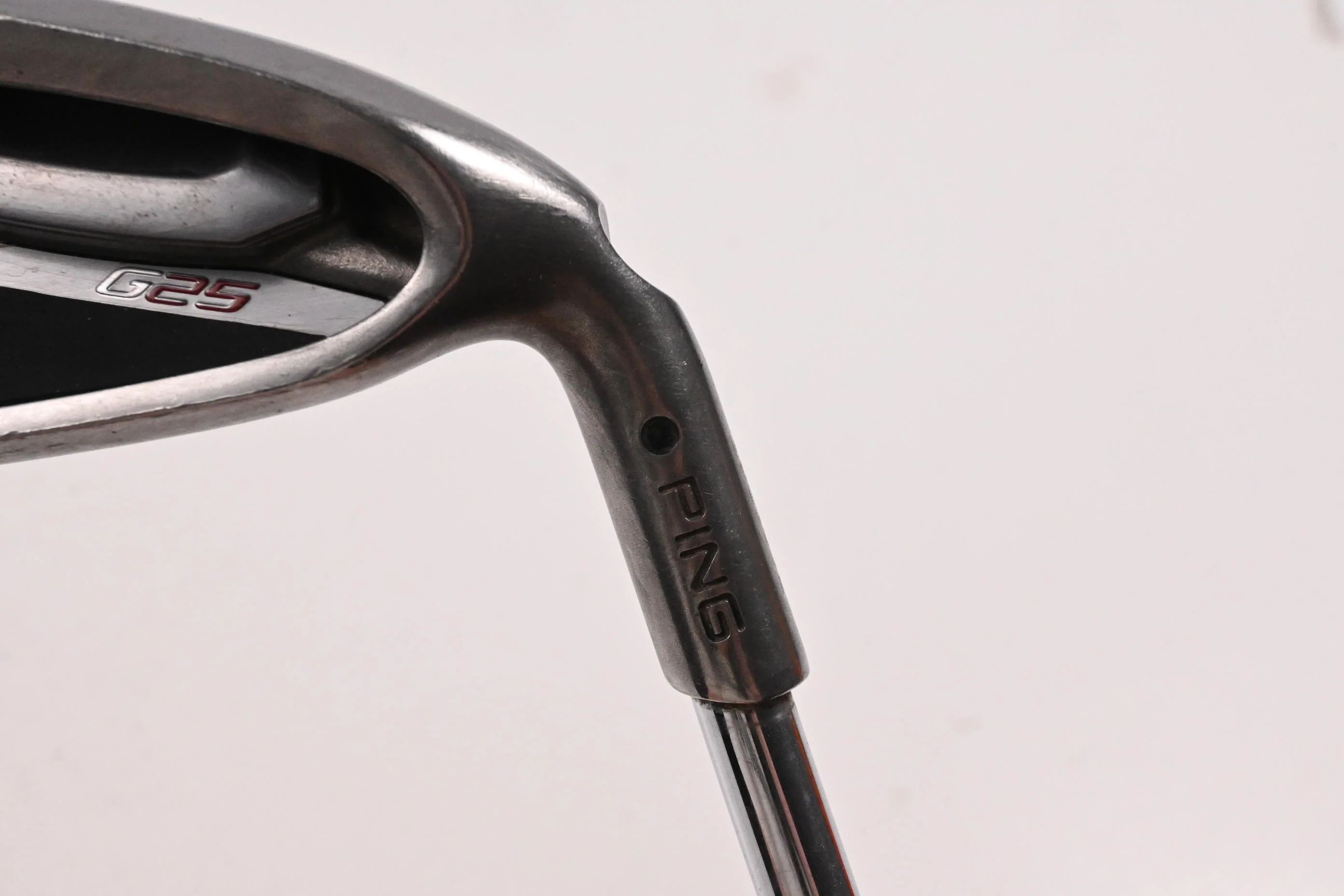 Ping G25 #6 Iron / Black Dot / Regular Flex Ping CFS Shaft - Image 2