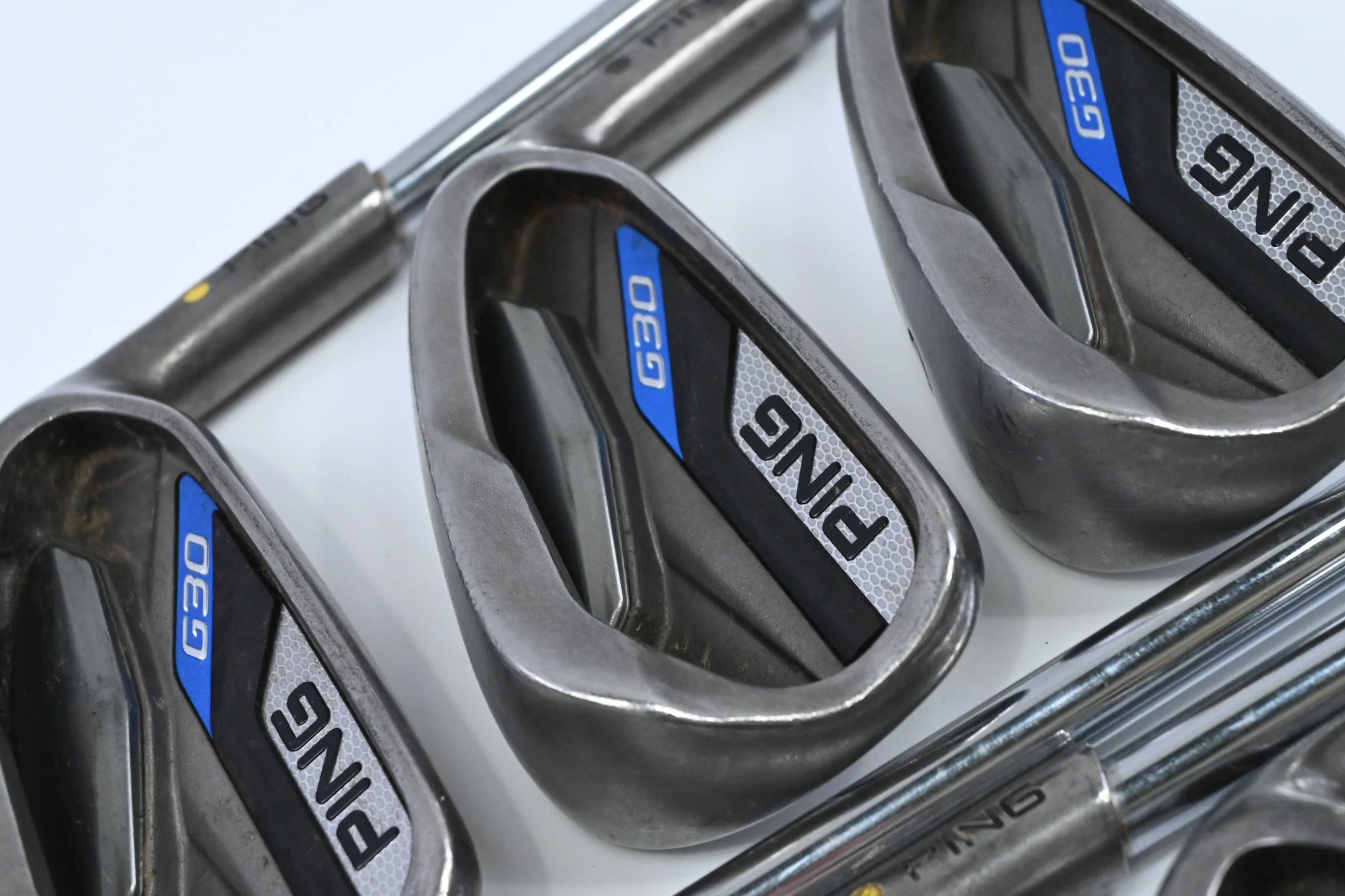 Ping G30 Irons / 4-PW / Yellow Dot / Regular Flex Ping CFS Distance Shafts