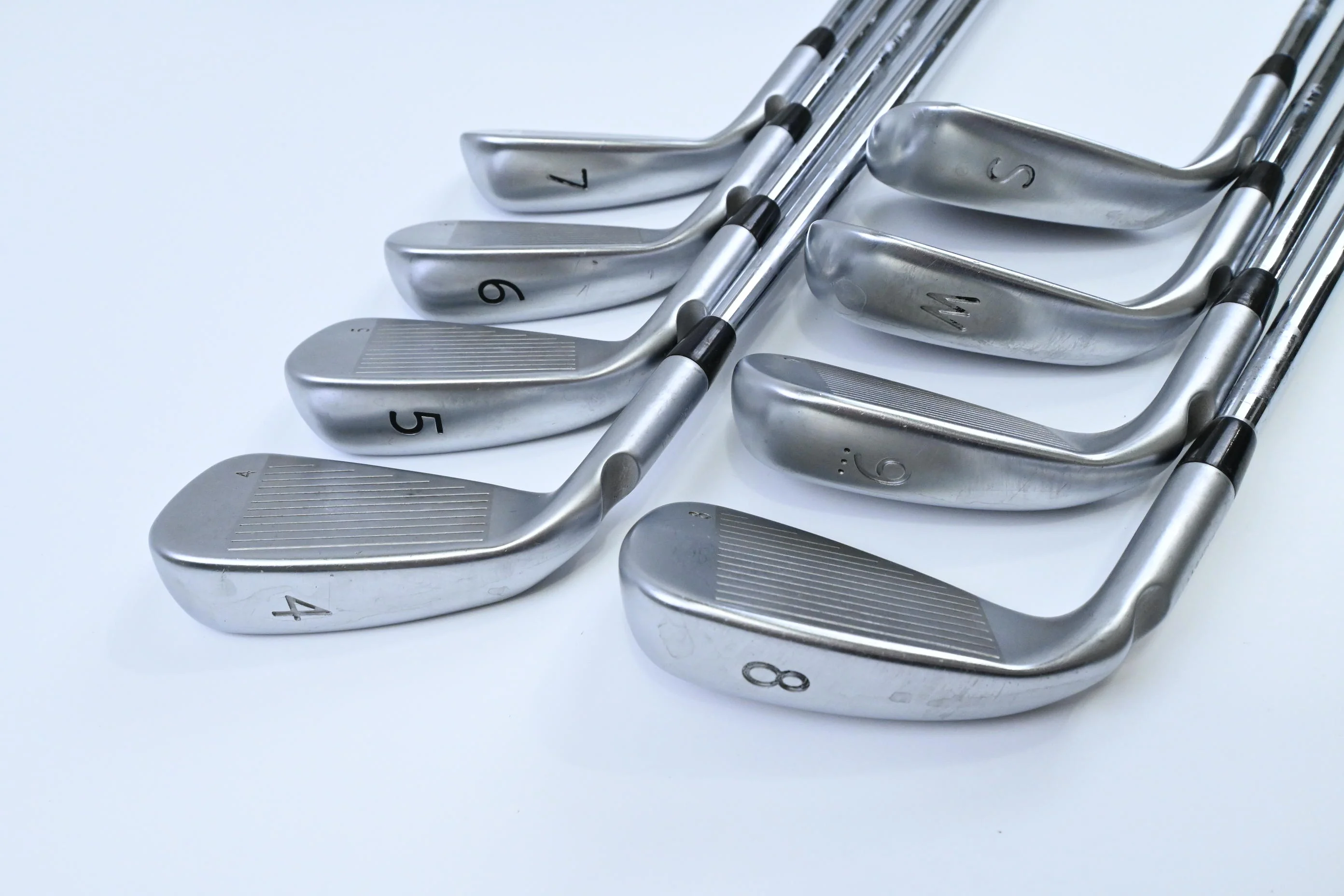 Ping G400 Irons / 4-PW+SW / Red Dot / Regular Flex Ping AWT 2.0 Shafts - Image 4