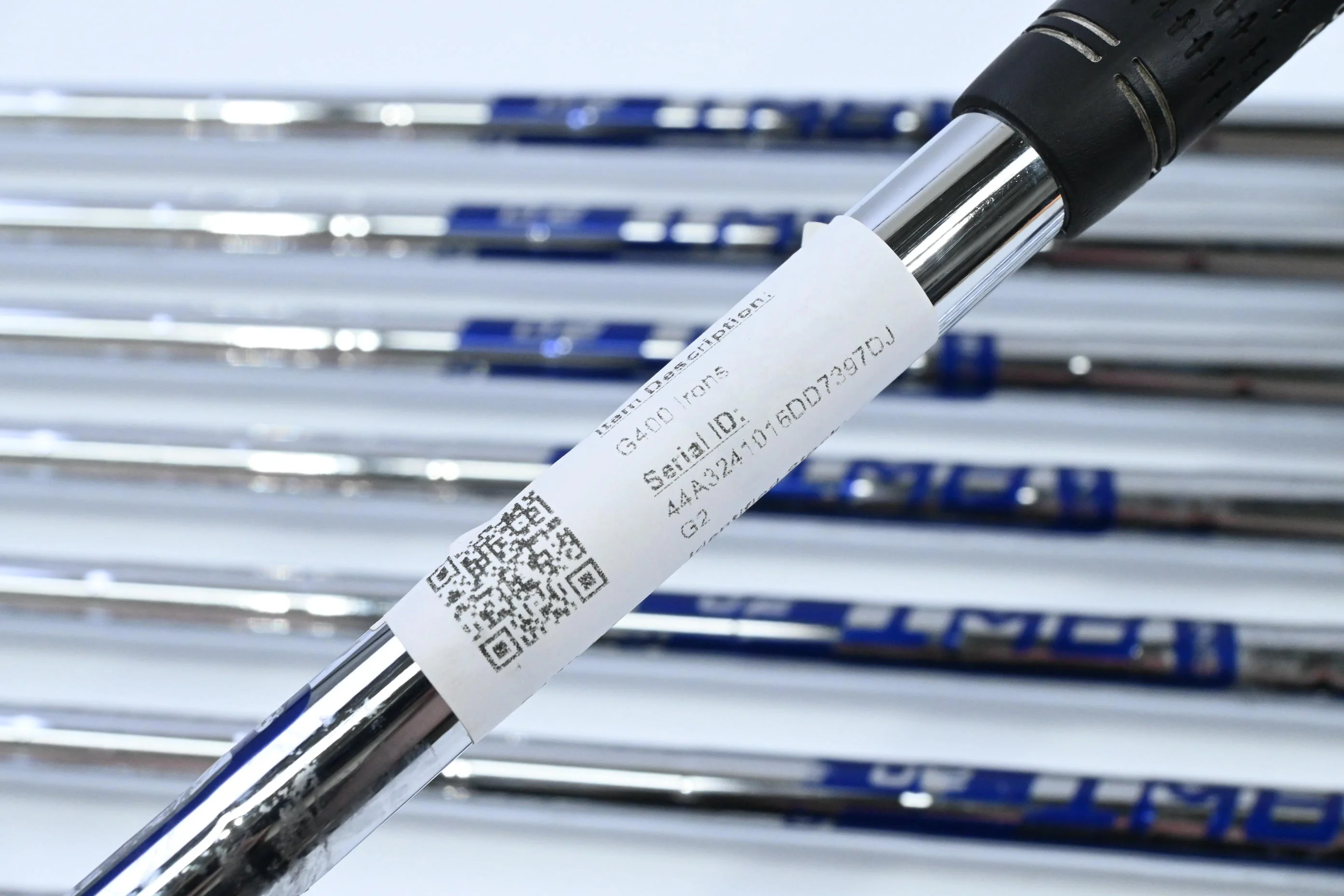 Ping G400 Irons / 4-PW+SW / Red Dot / Regular Flex Ping AWT 2.0 Shafts - Image 6