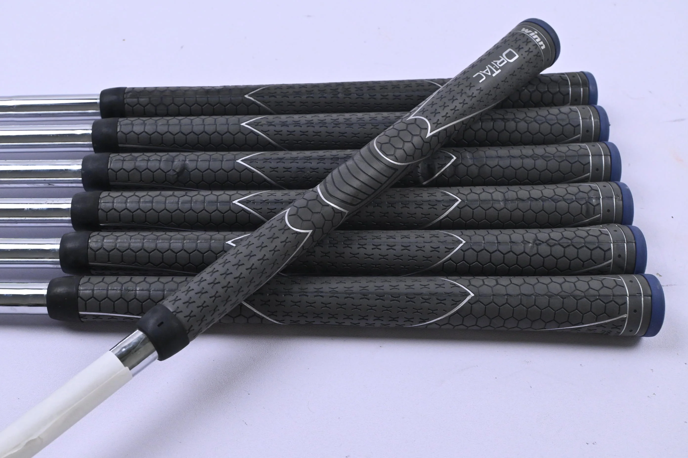 Ping G400 Irons / 5-PW+SW / Blue Dot / Regular Flex Ping AWT 2.0 Shafts - Image 7