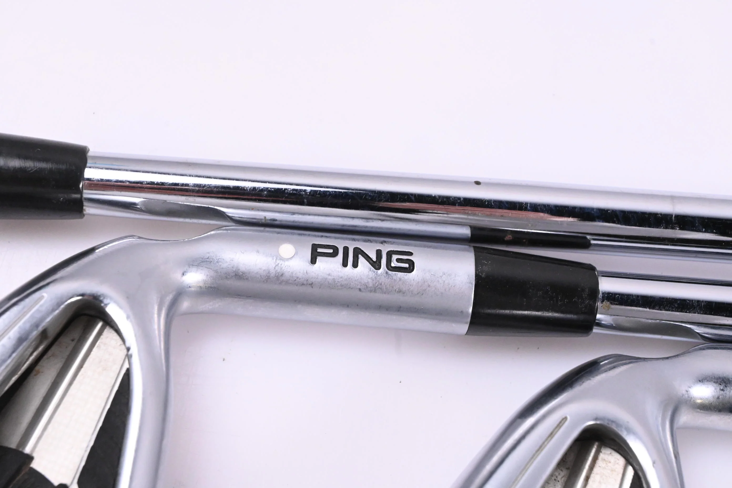Ping G400 Irons / 4-9i / White Dot / Regular Flex Ping AWT 2.0 Shafts - Image 2