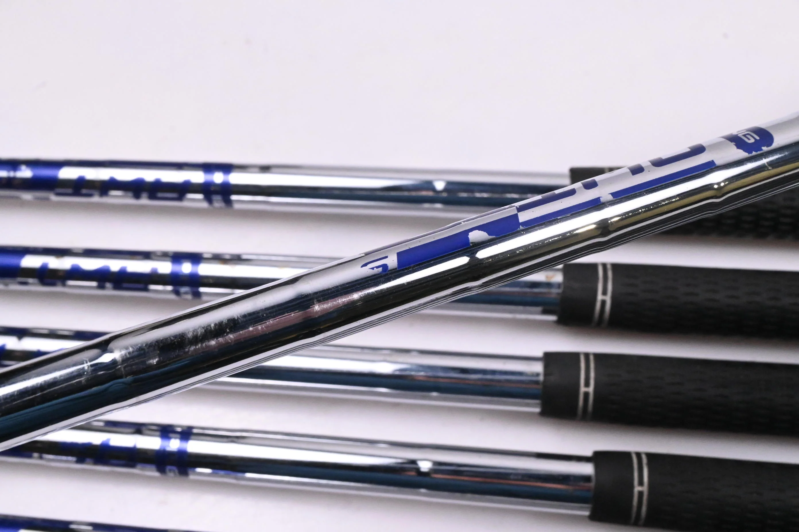 Ping G400 Irons / 5-PW+GW+SW / Black Dot / Stiff Flex Ping AMT 2.0 Shafts - Image 5