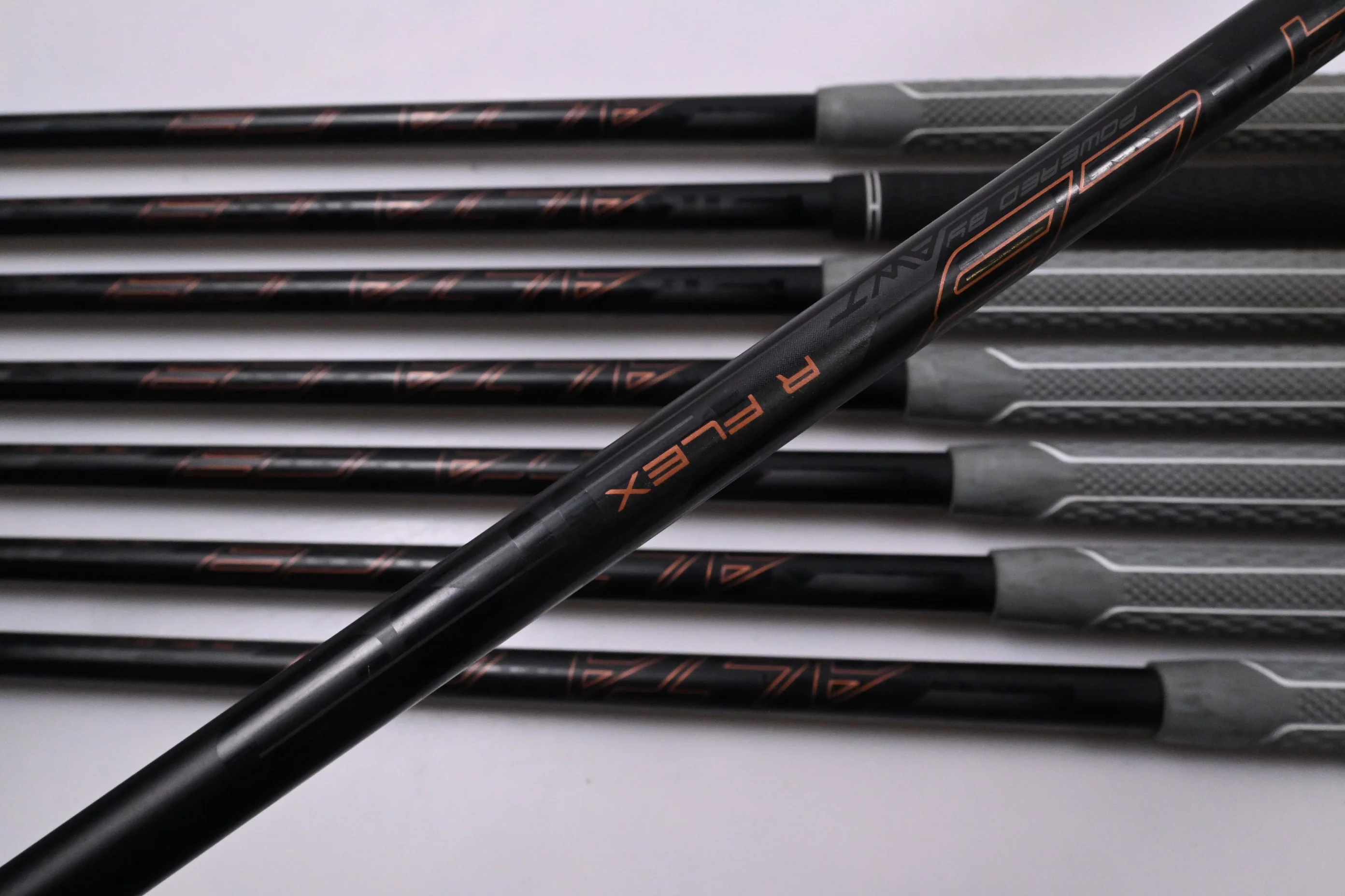 Ping G400 Irons / 5-PW+GW+SW / Black Dot / Regular Flex Ping Alta CB Shafts - Image 5