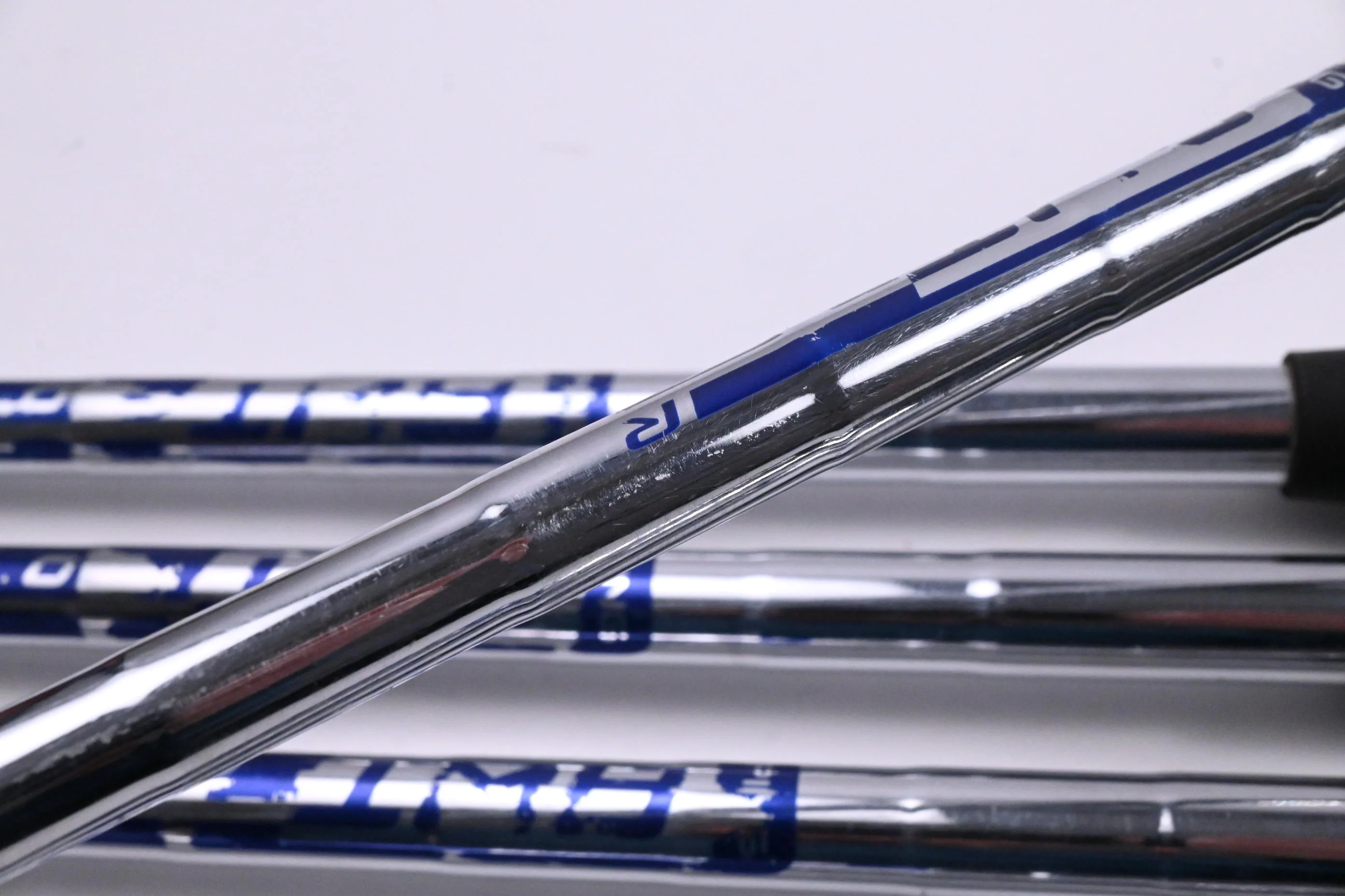 Ping G400 Irons / 4-PW / Orange Dot / Regular Flex Ping AWT 2.0 Shafts - Image 5