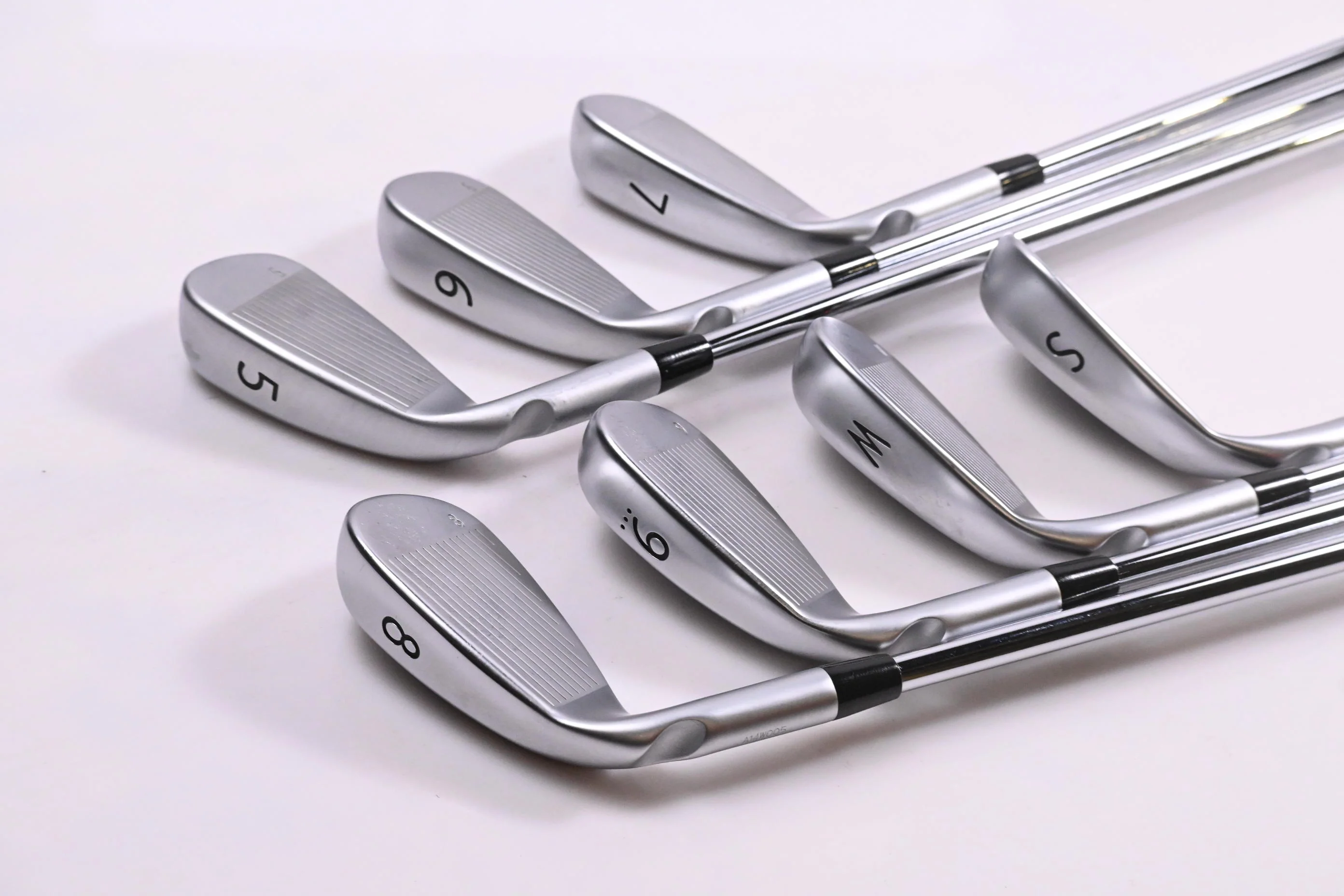 Ping G400 Irons / 5-PW+SW / Black Dot / Stiff Flex Ping AWT 2.0 Shafts - Image 4